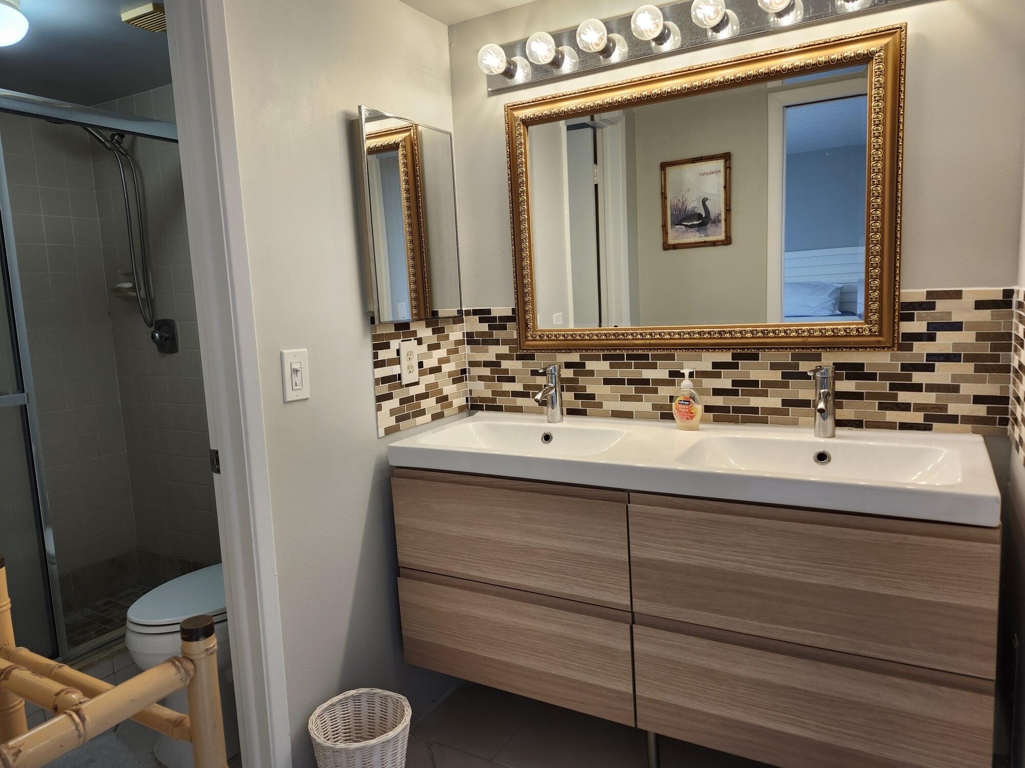 450 Egret Circle 9204