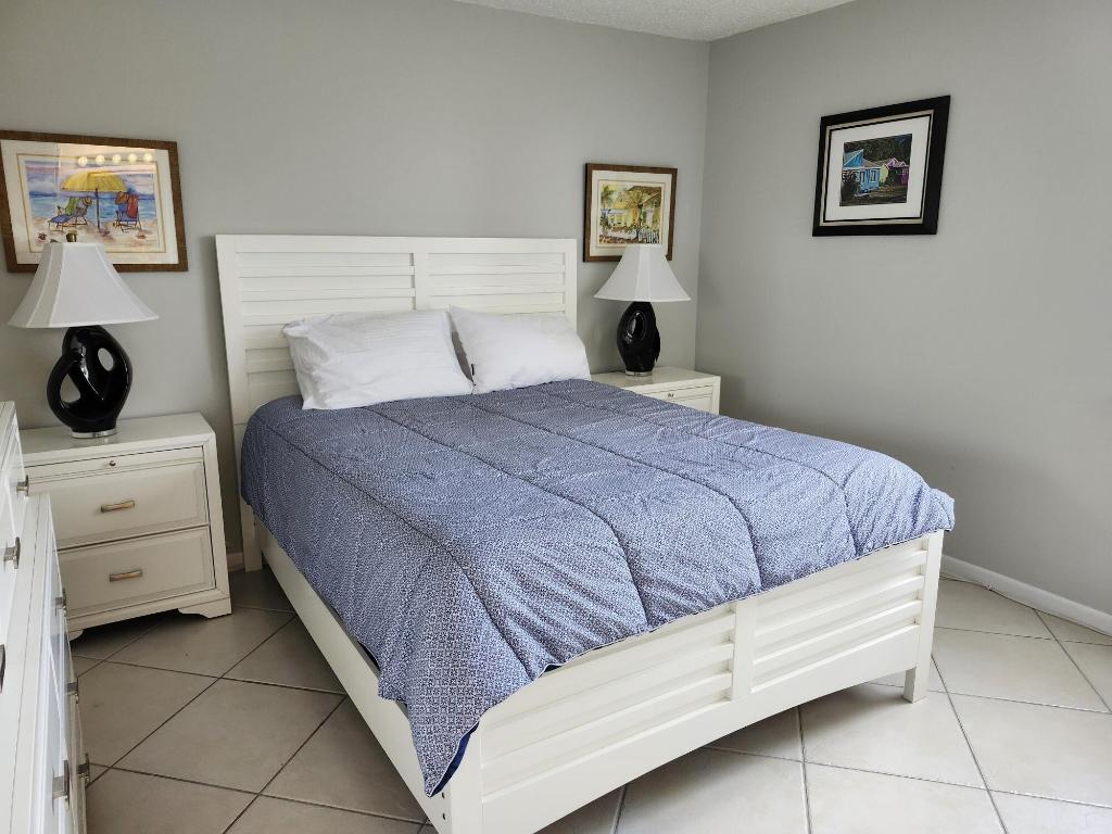 450 Egret Circle 9204