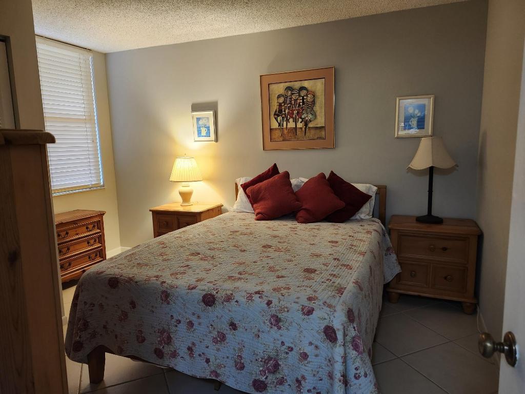 450 Egret Circle 9204