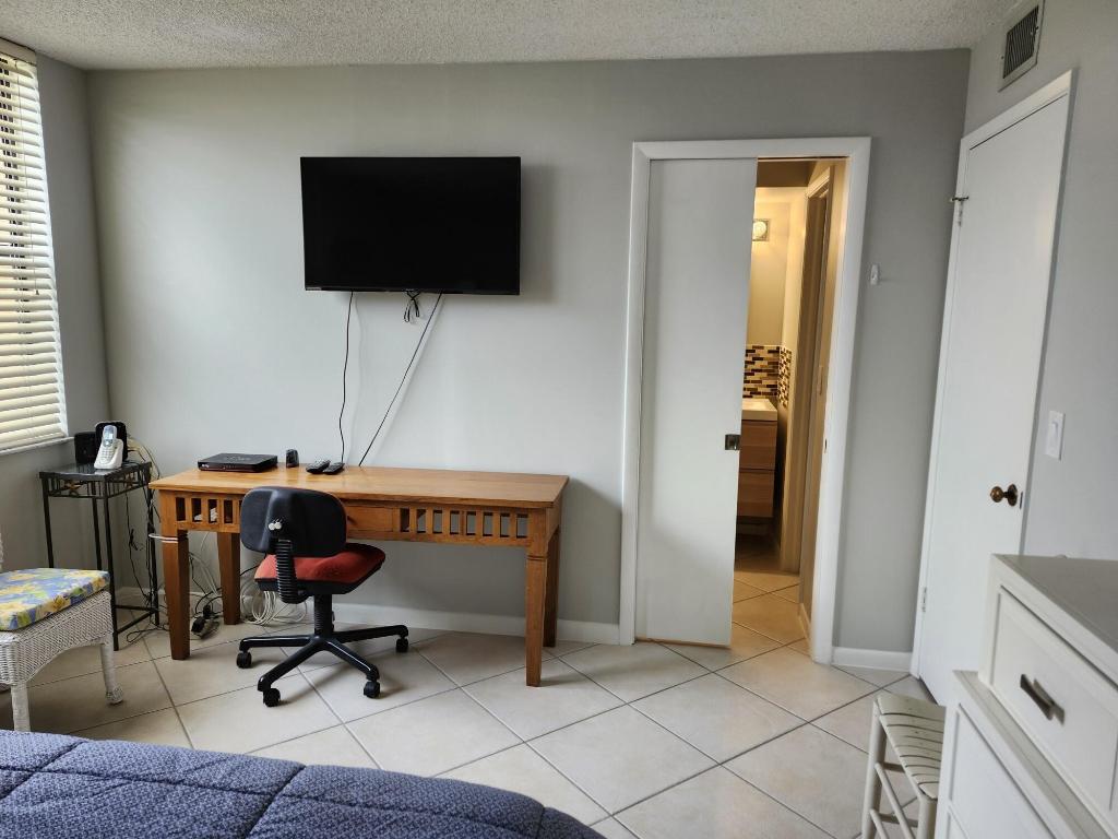 450 Egret Circle 9204