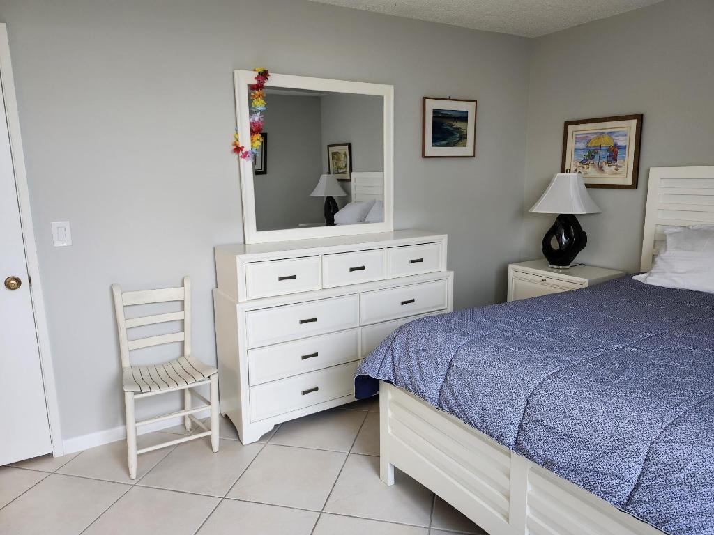 450 Egret Circle 9204