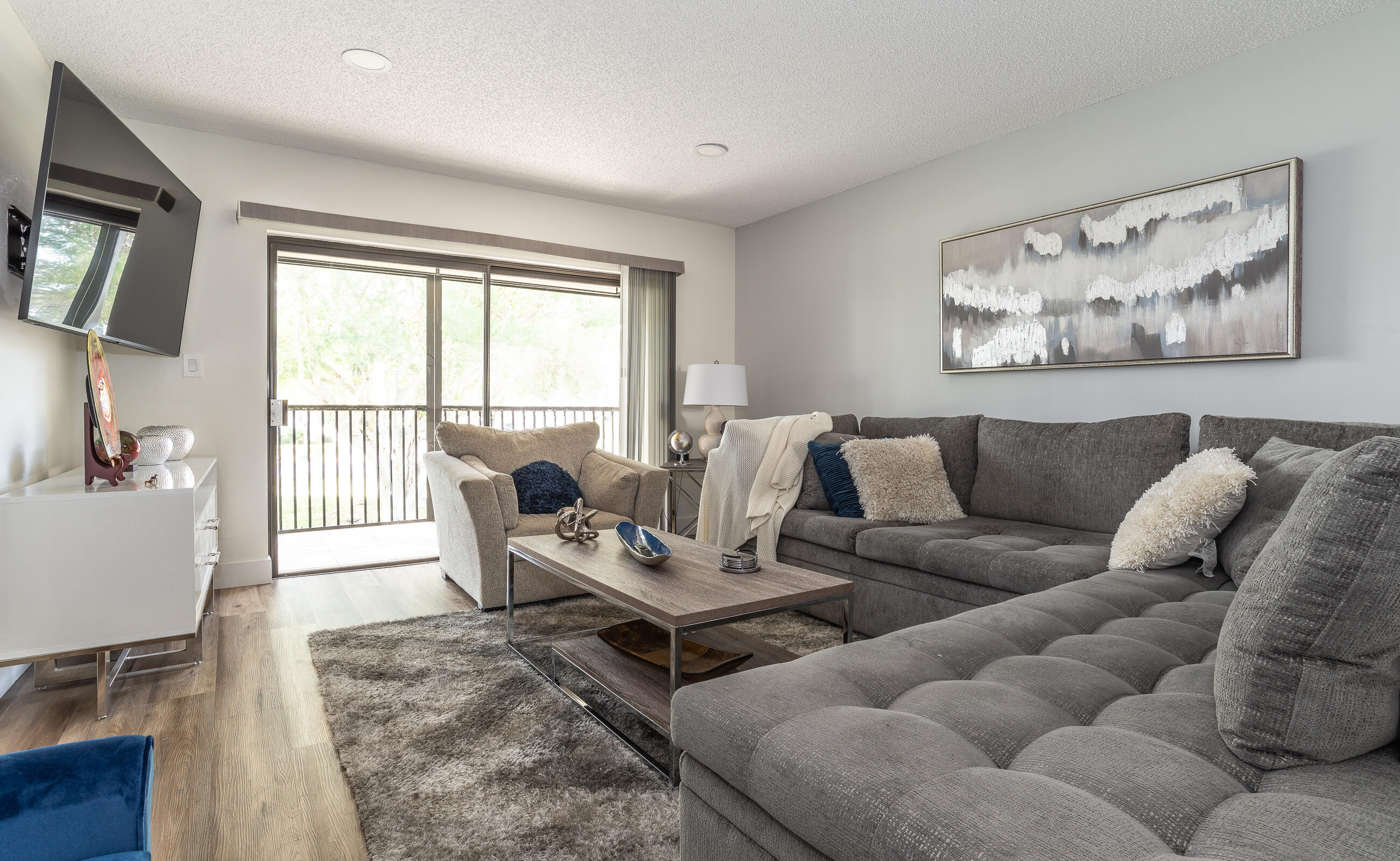 285 SE 10th Street 12a