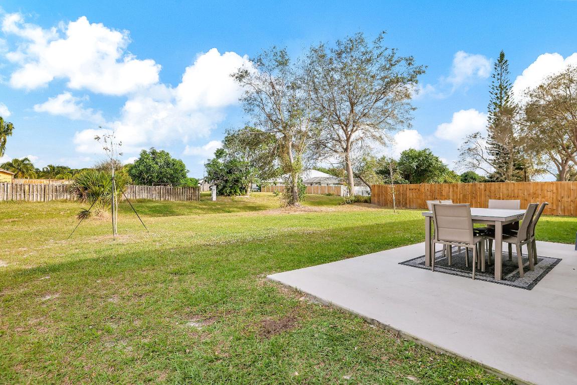 3725 SW Kasin Street