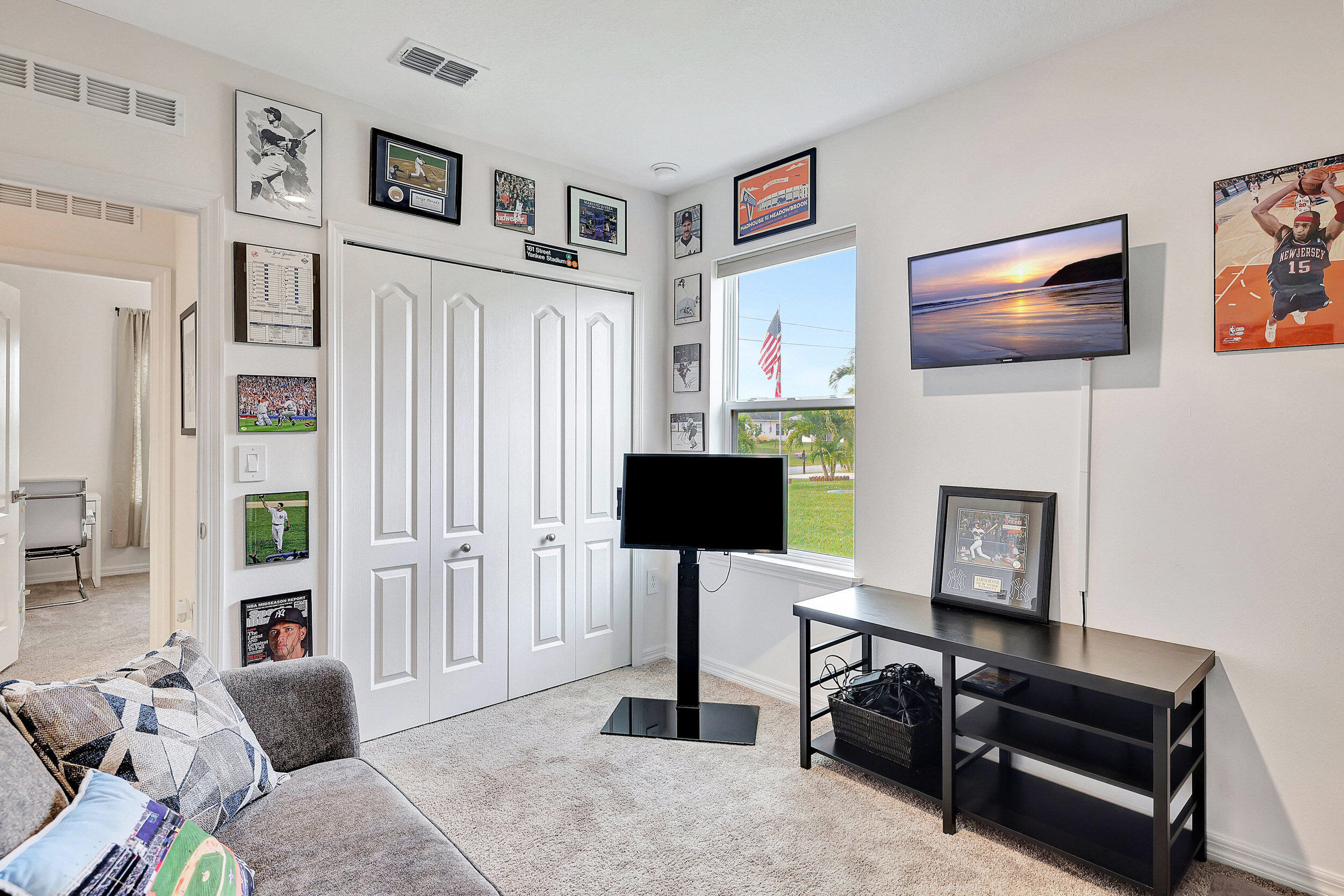 3725 SW Kasin Street