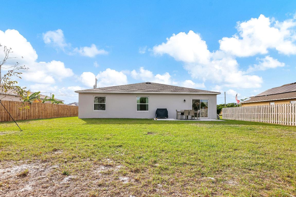 3725 SW Kasin Street