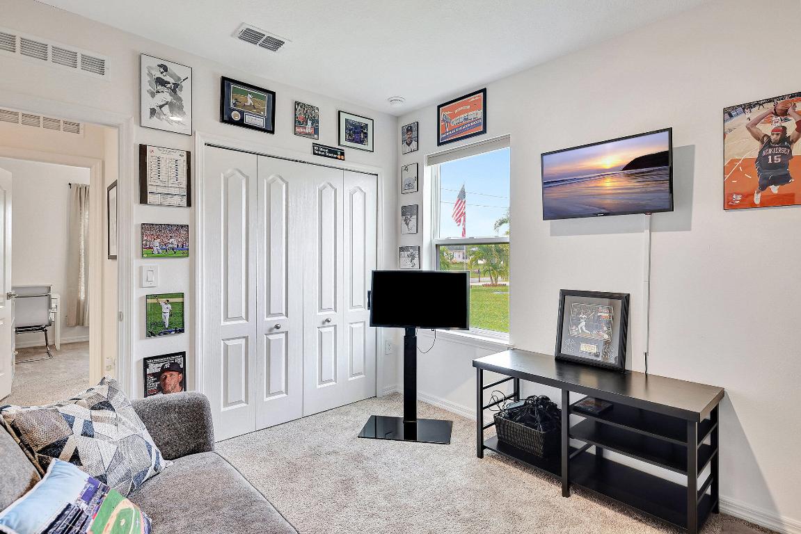 3725 SW Kasin Street