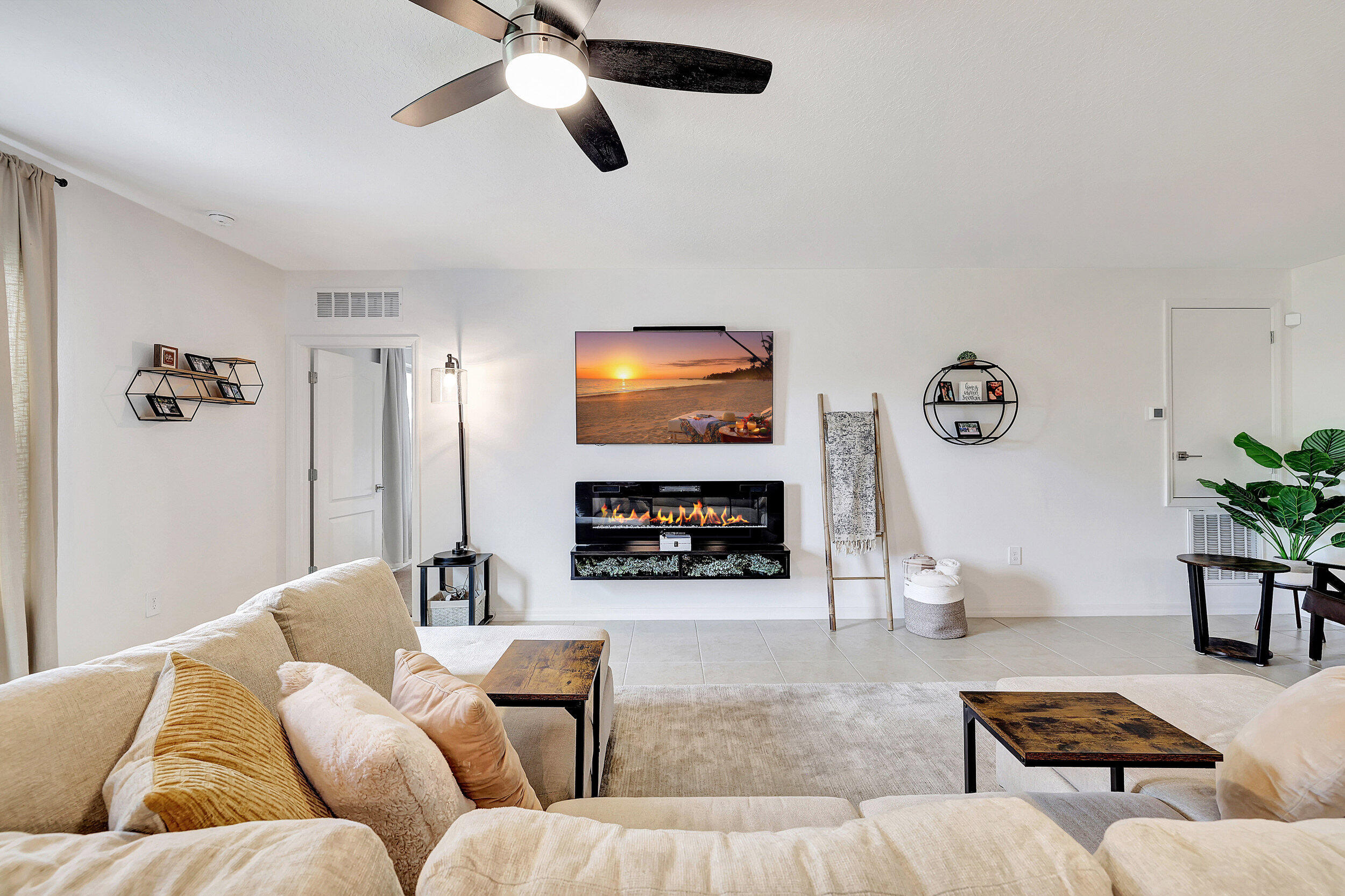 3725 SW Kasin Street