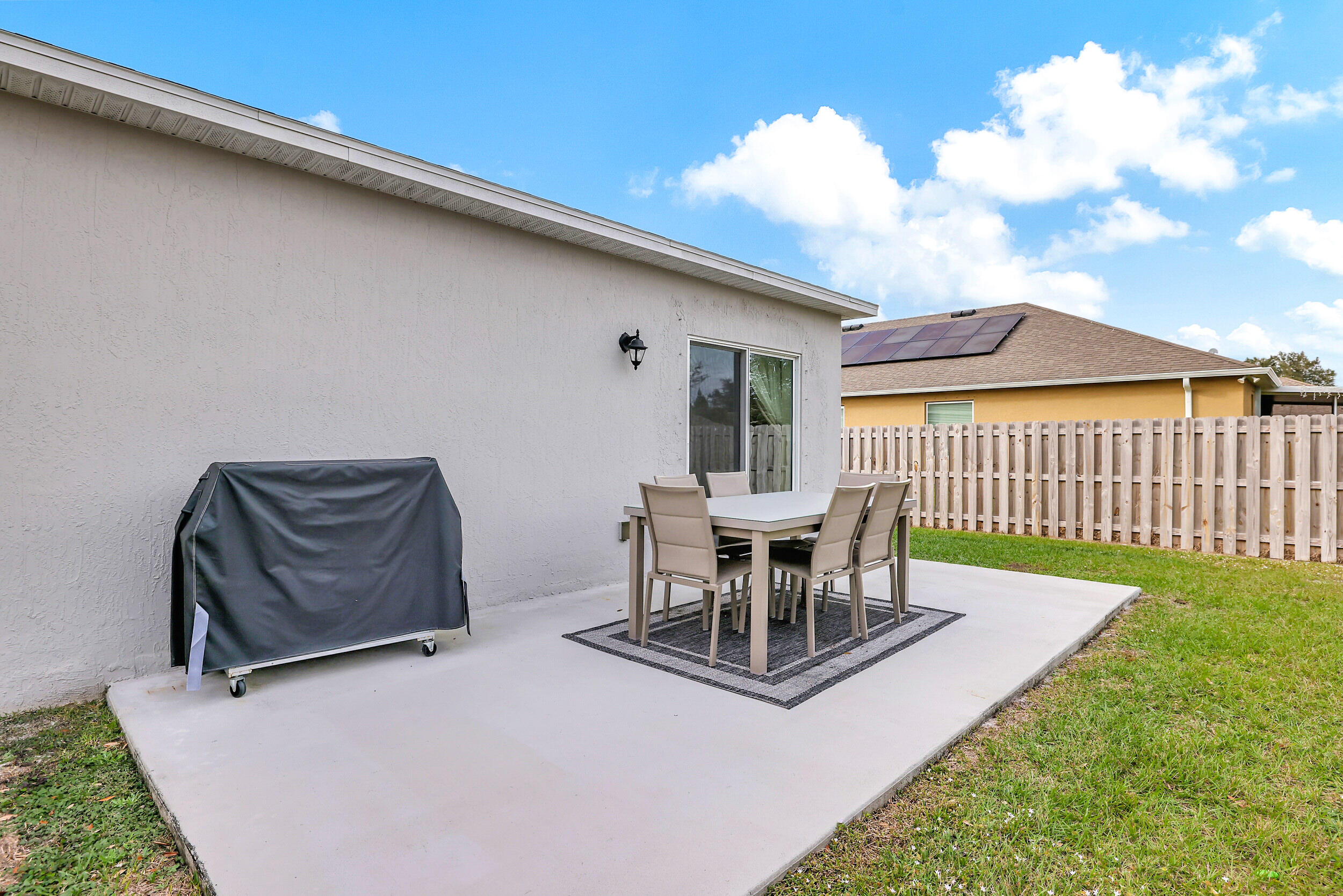 3725 SW Kasin Street