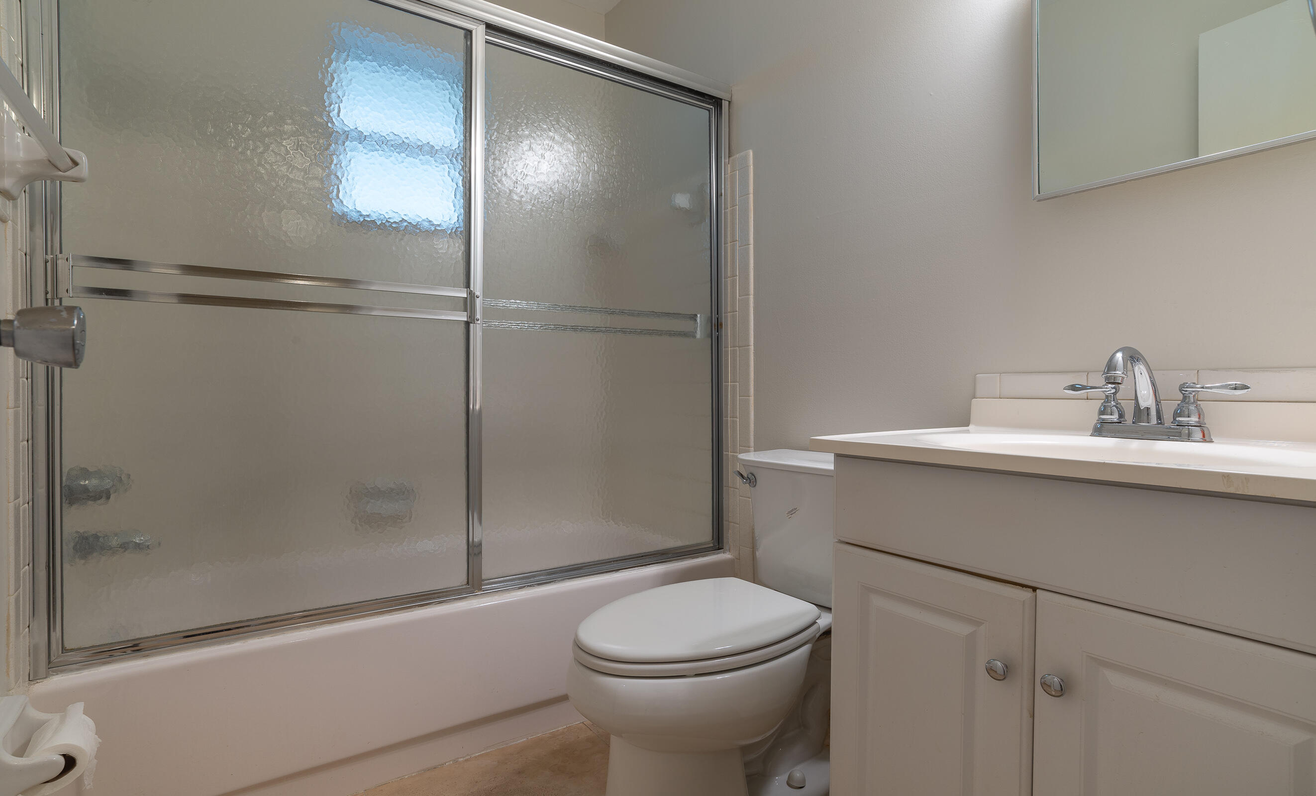 2749 Ponce De Leon Boulevard