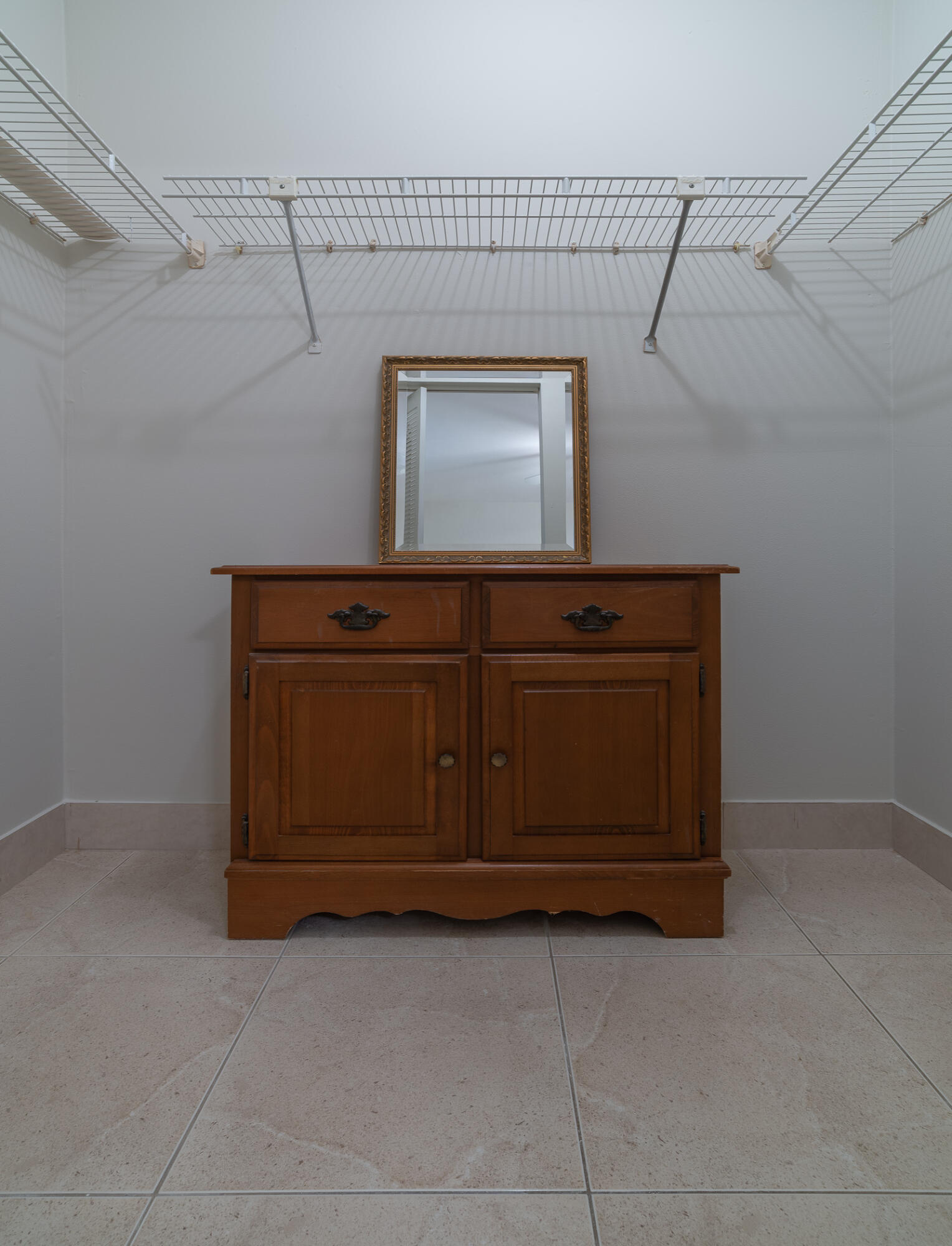 2749 Ponce De Leon Boulevard