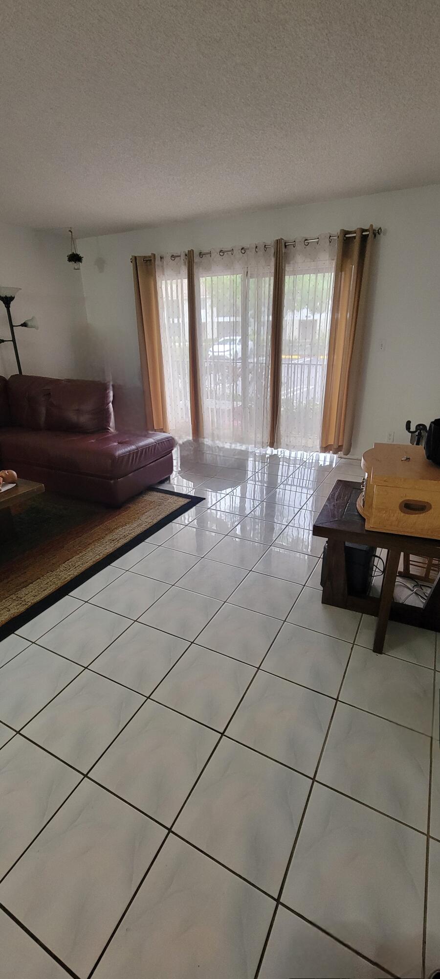 110 Gardens Drive 101, Pompano Beach Unit: 101