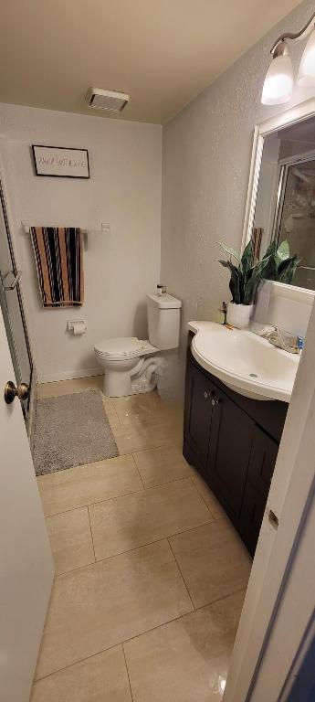 110 Gardens Drive 101, Pompano Beach Unit: 101