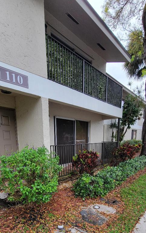 110 Gardens Drive 101, Pompano Beach Unit: 101