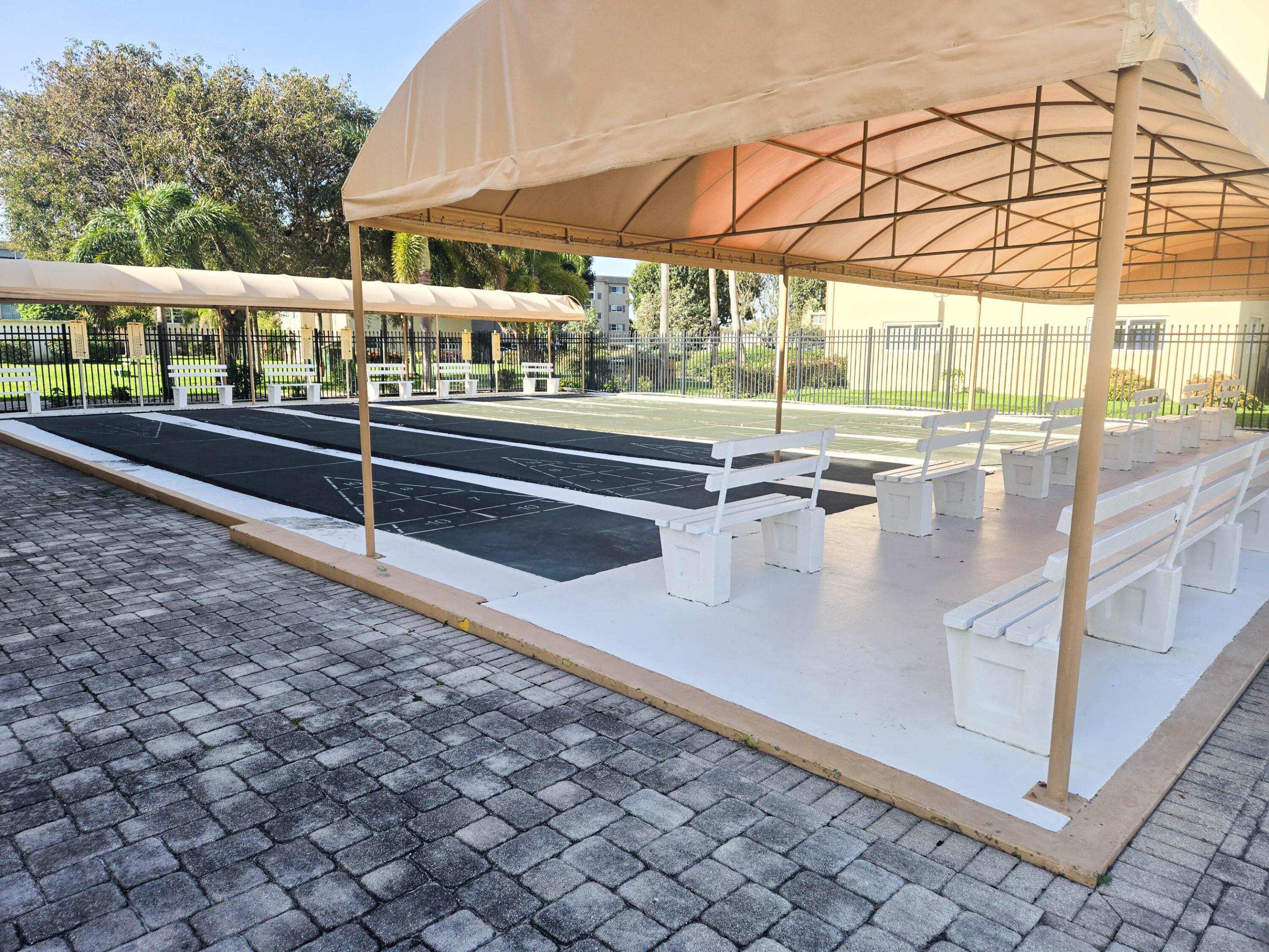 2600 NE 1st Lane 1160