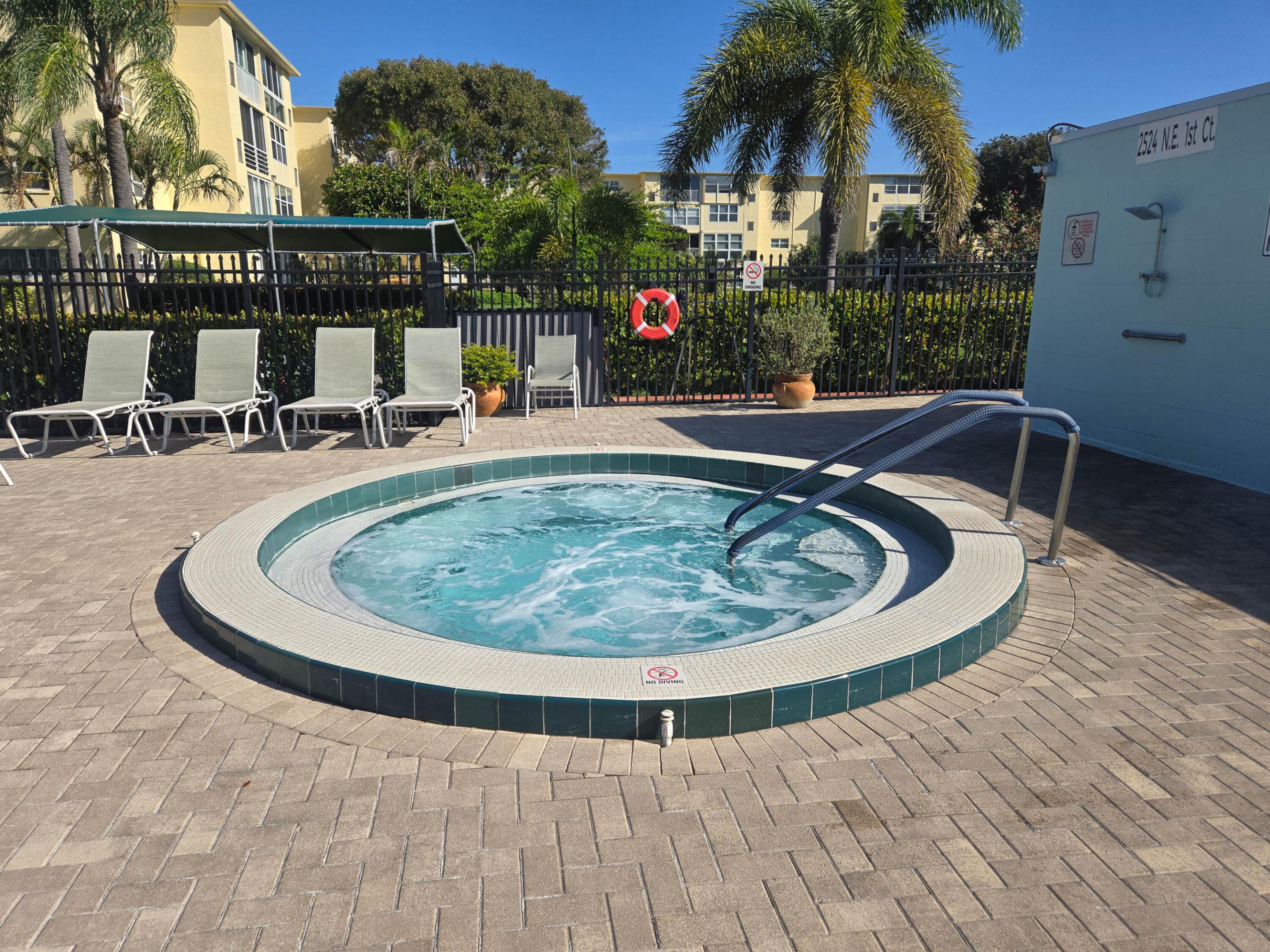 2600 NE 1st Lane 1160