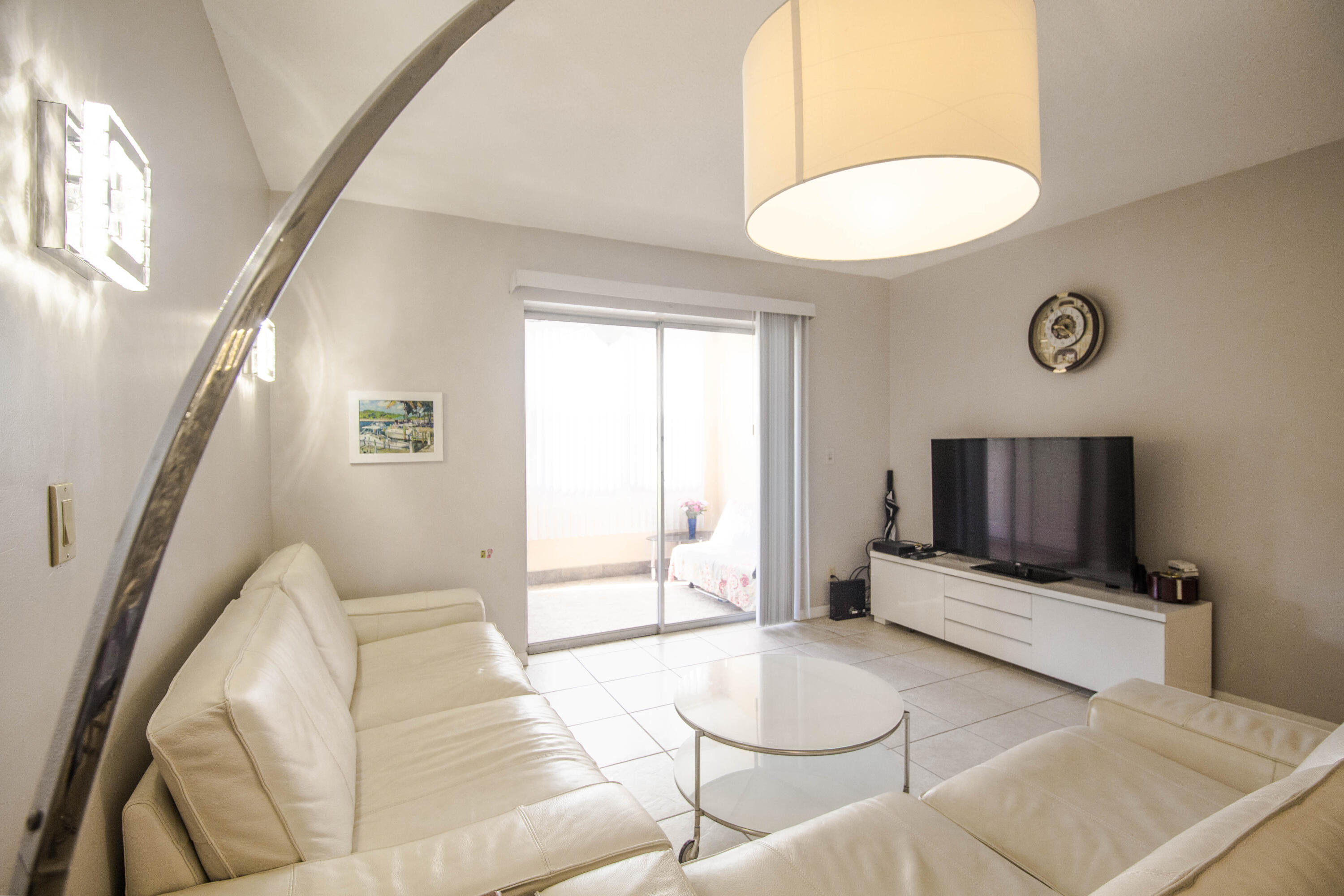 2600 NE 1st Lane 1160