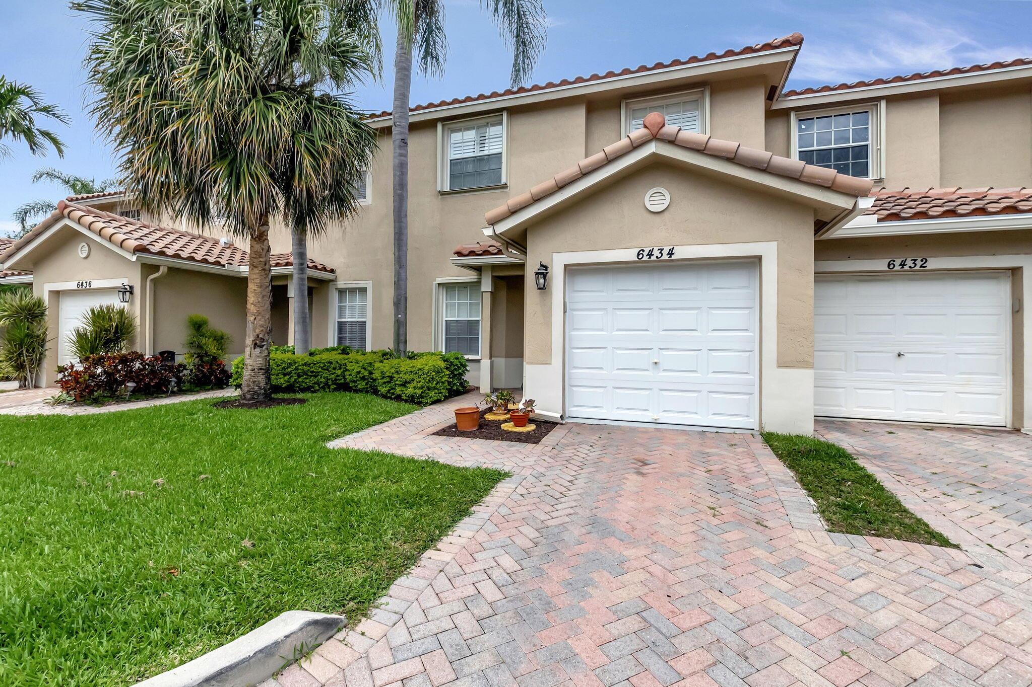 6434 Park Lake Circle