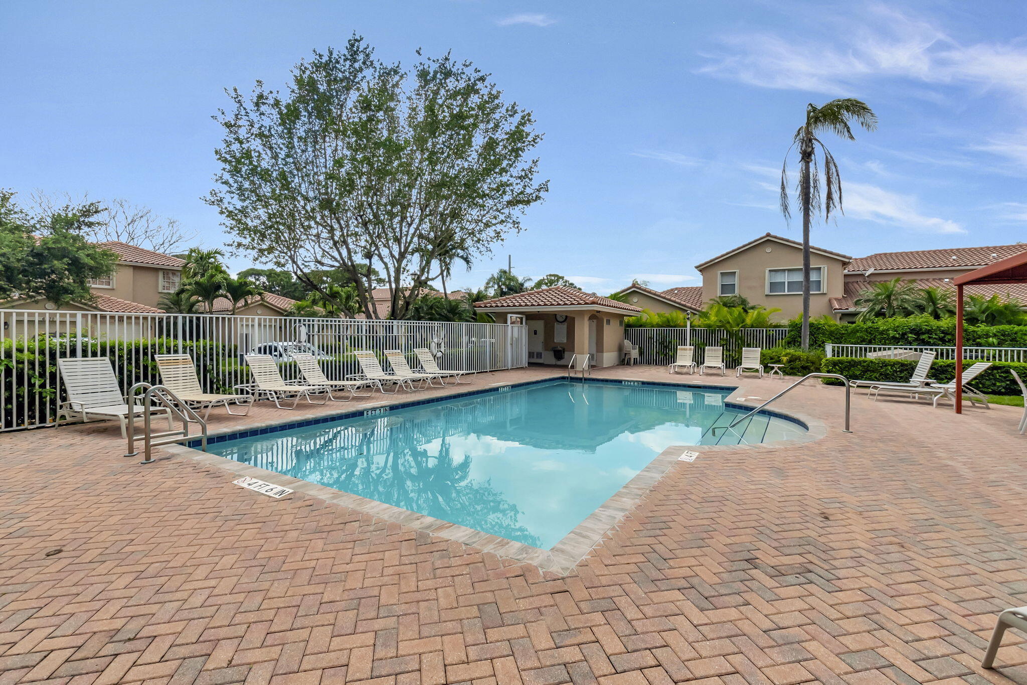 6434 Park Lake Circle