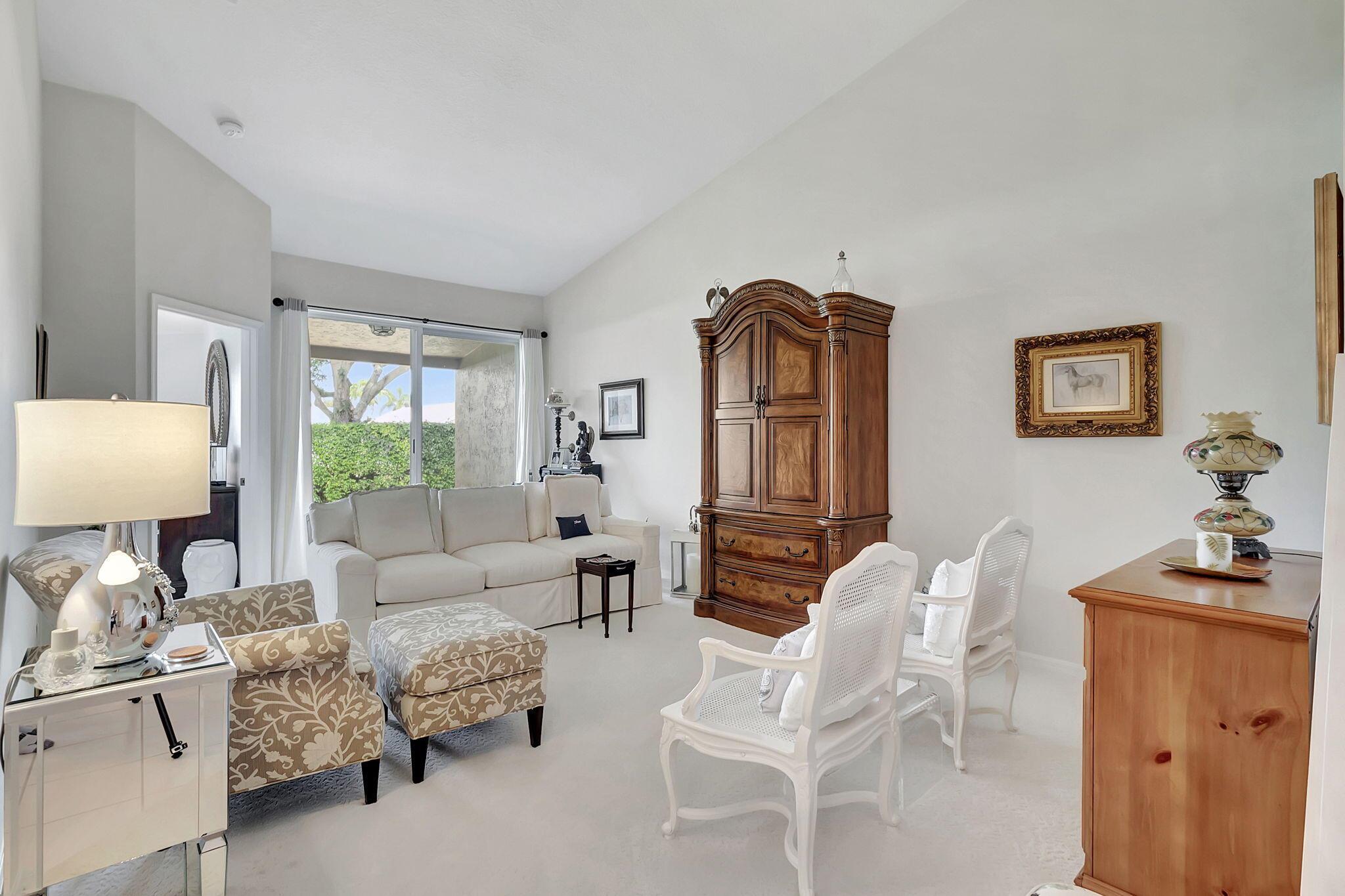 6434 Park Lake Circle