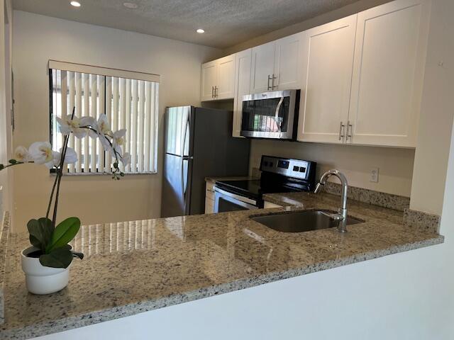 6552 Arleigh Court 204