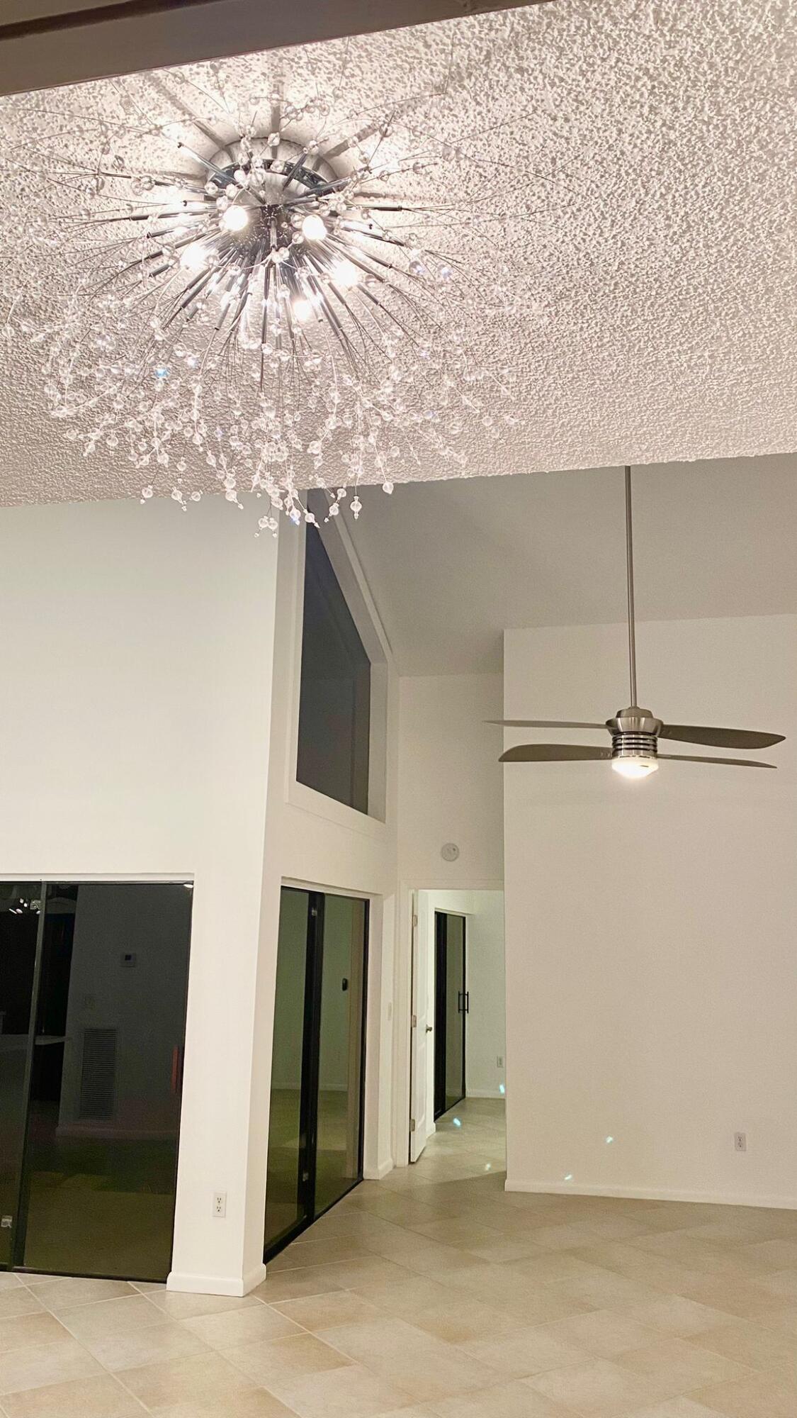 20789 Del Luna Drive