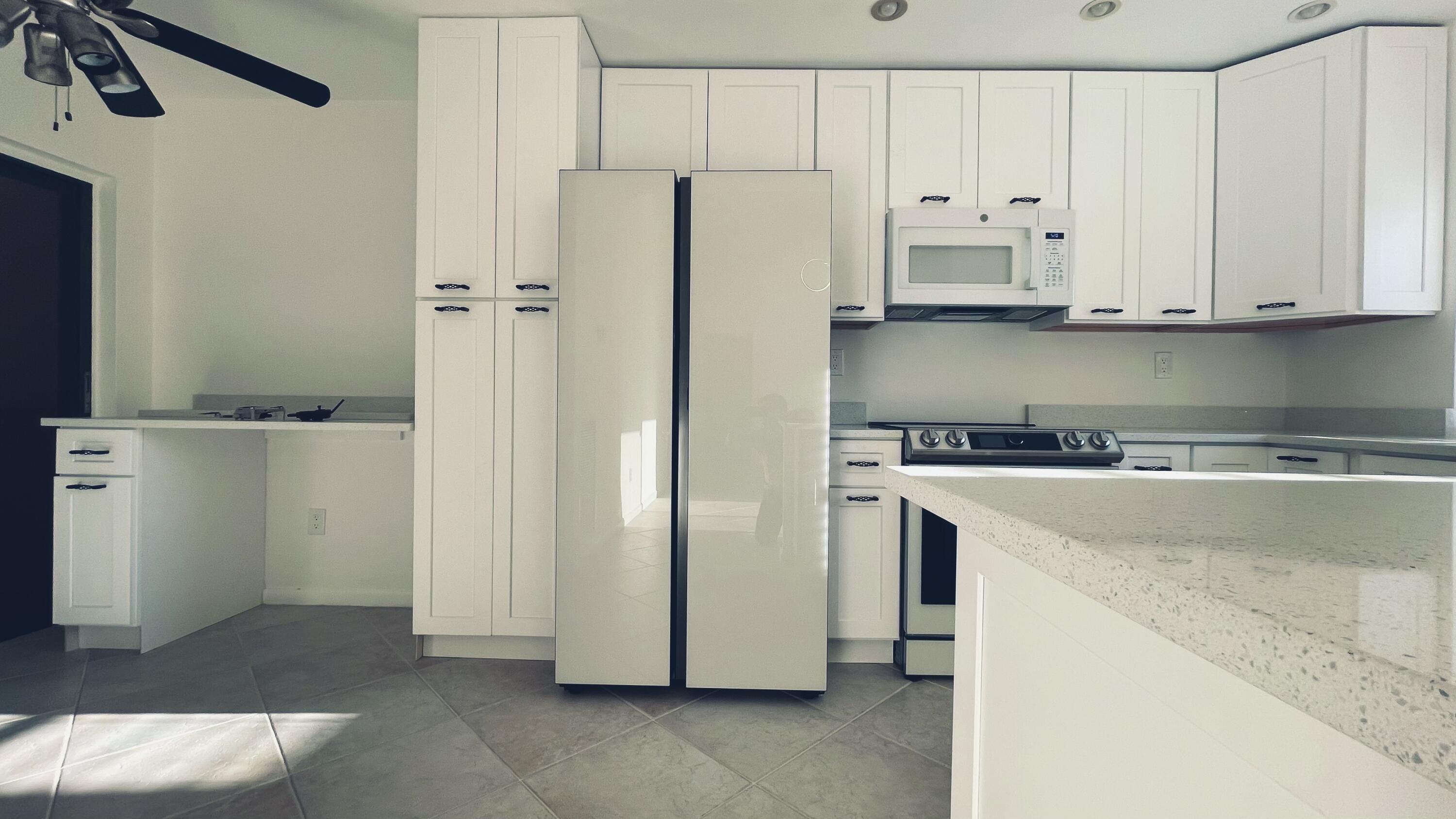 20789 Del Luna Drive