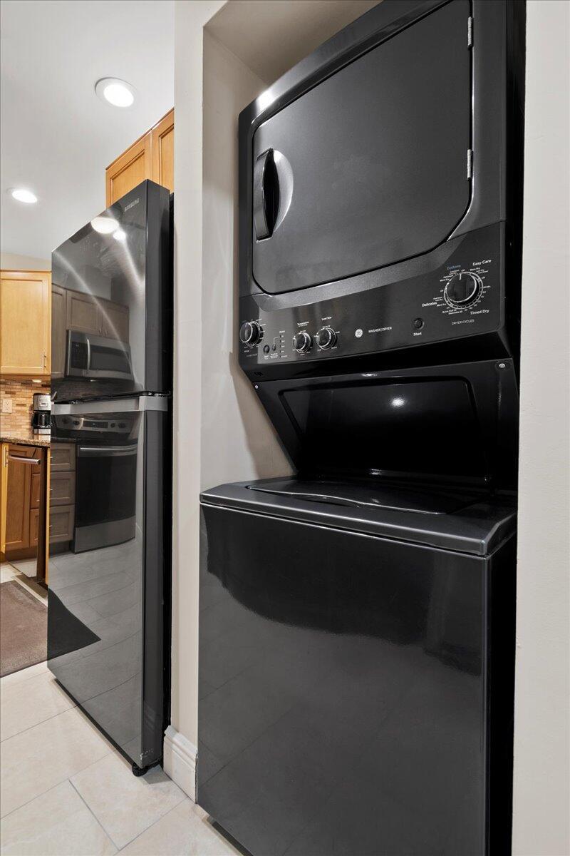 10158 44th Terrace S 356