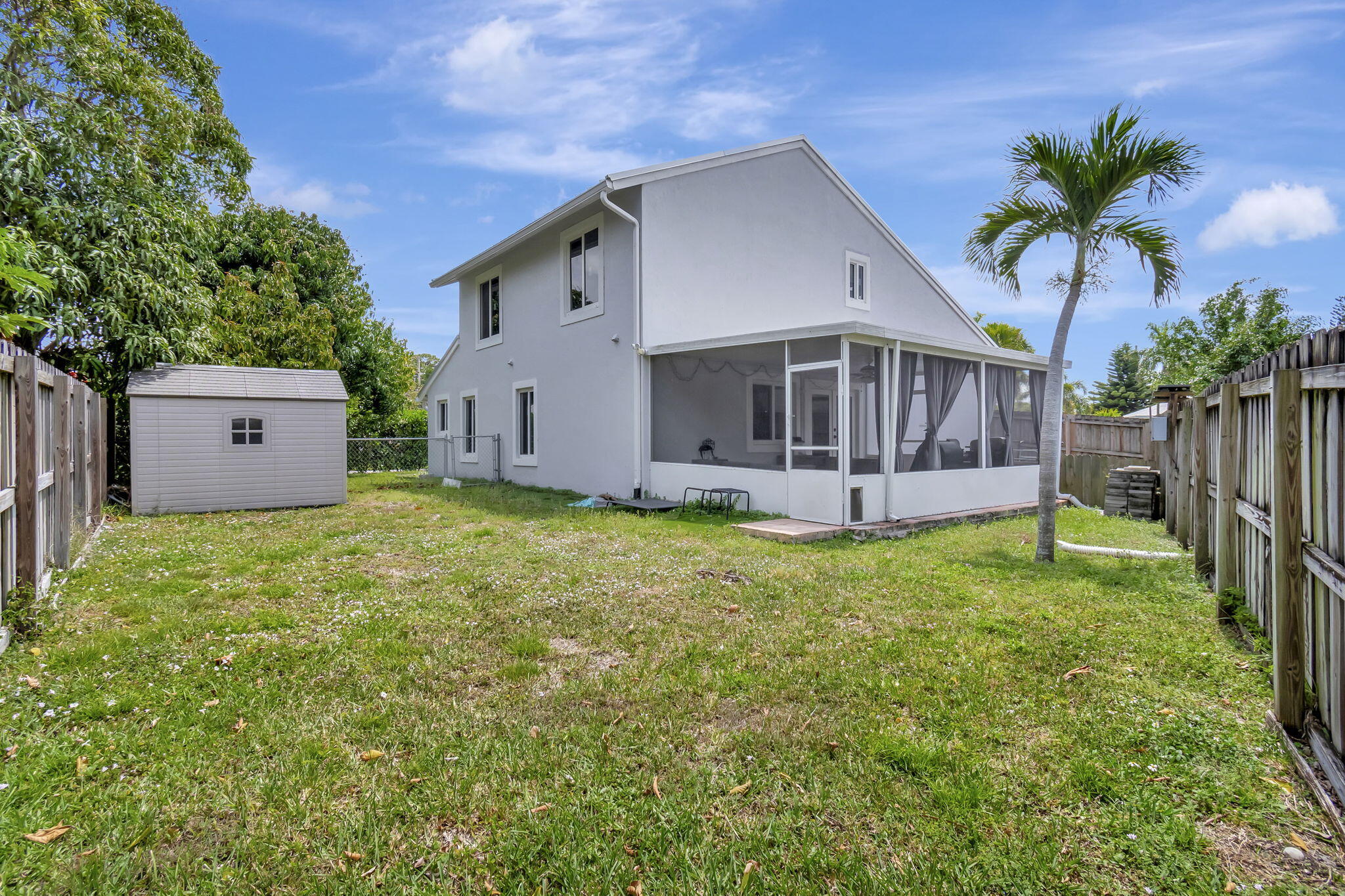 1001 NW 5th Avenue