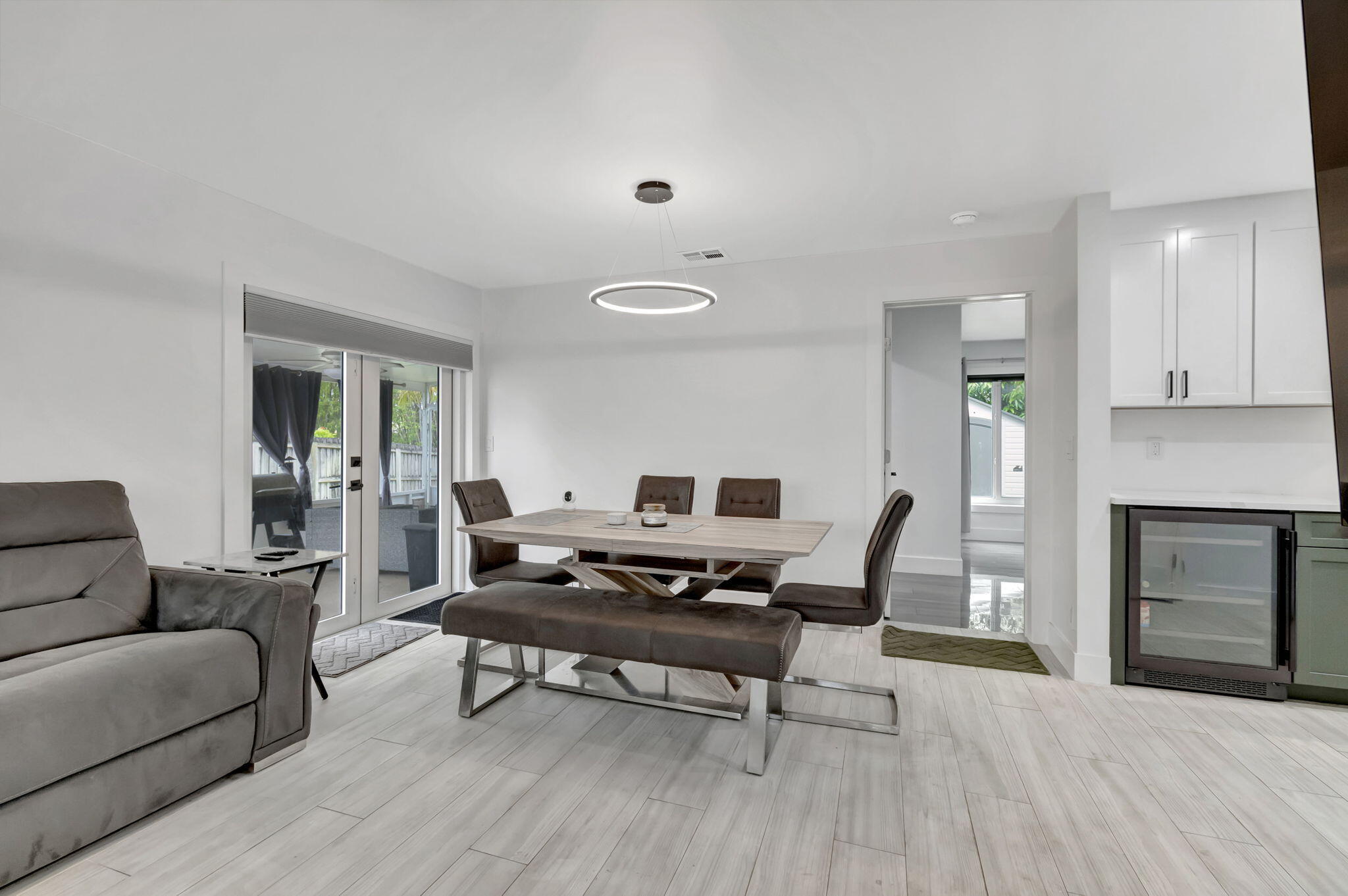 1001 NW 5th Avenue