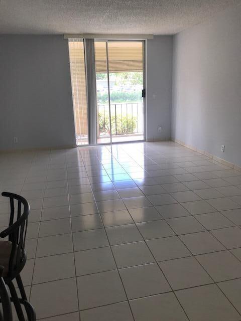 22795 SW 66th Avenue 101