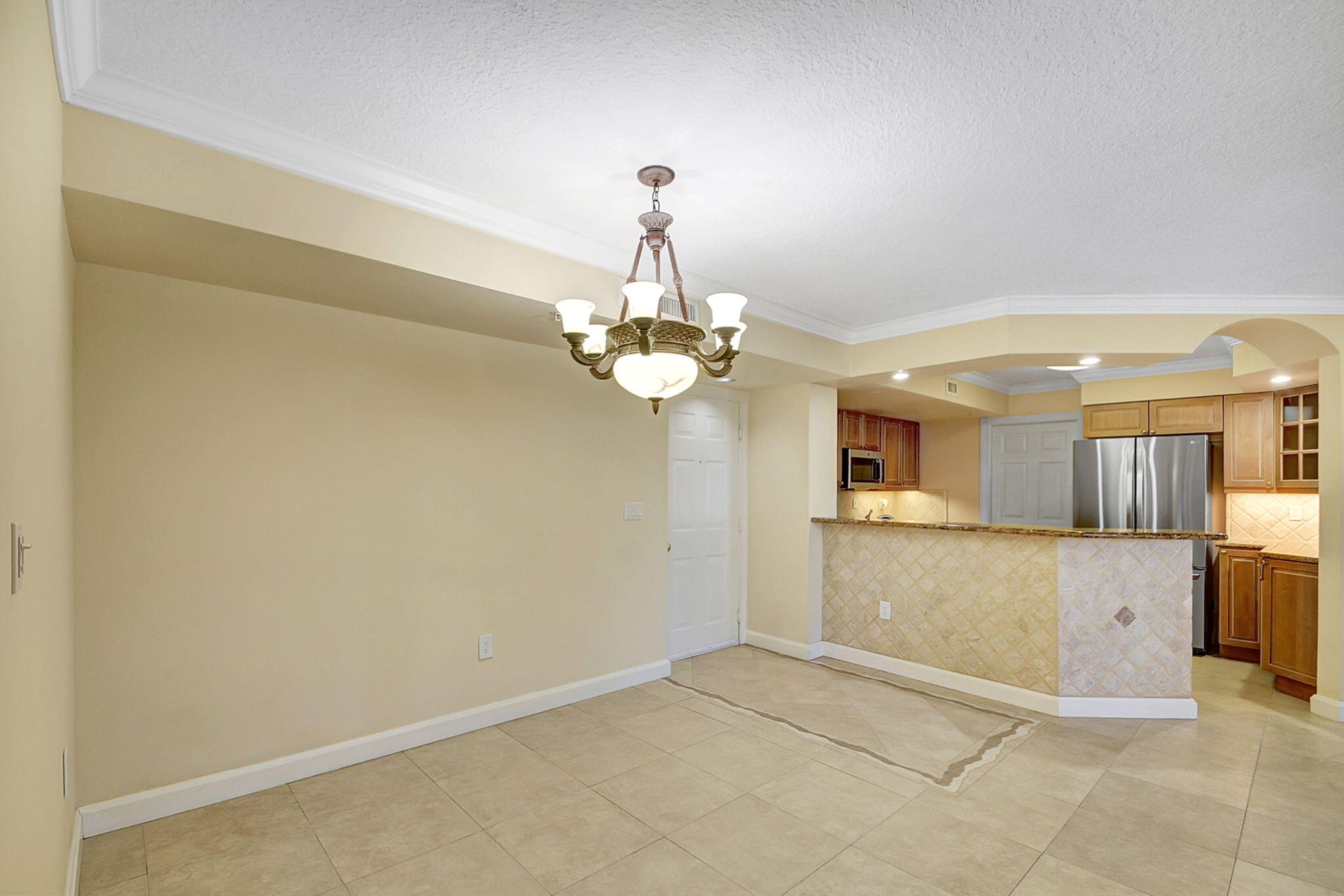 1200 Scotia Drive 408