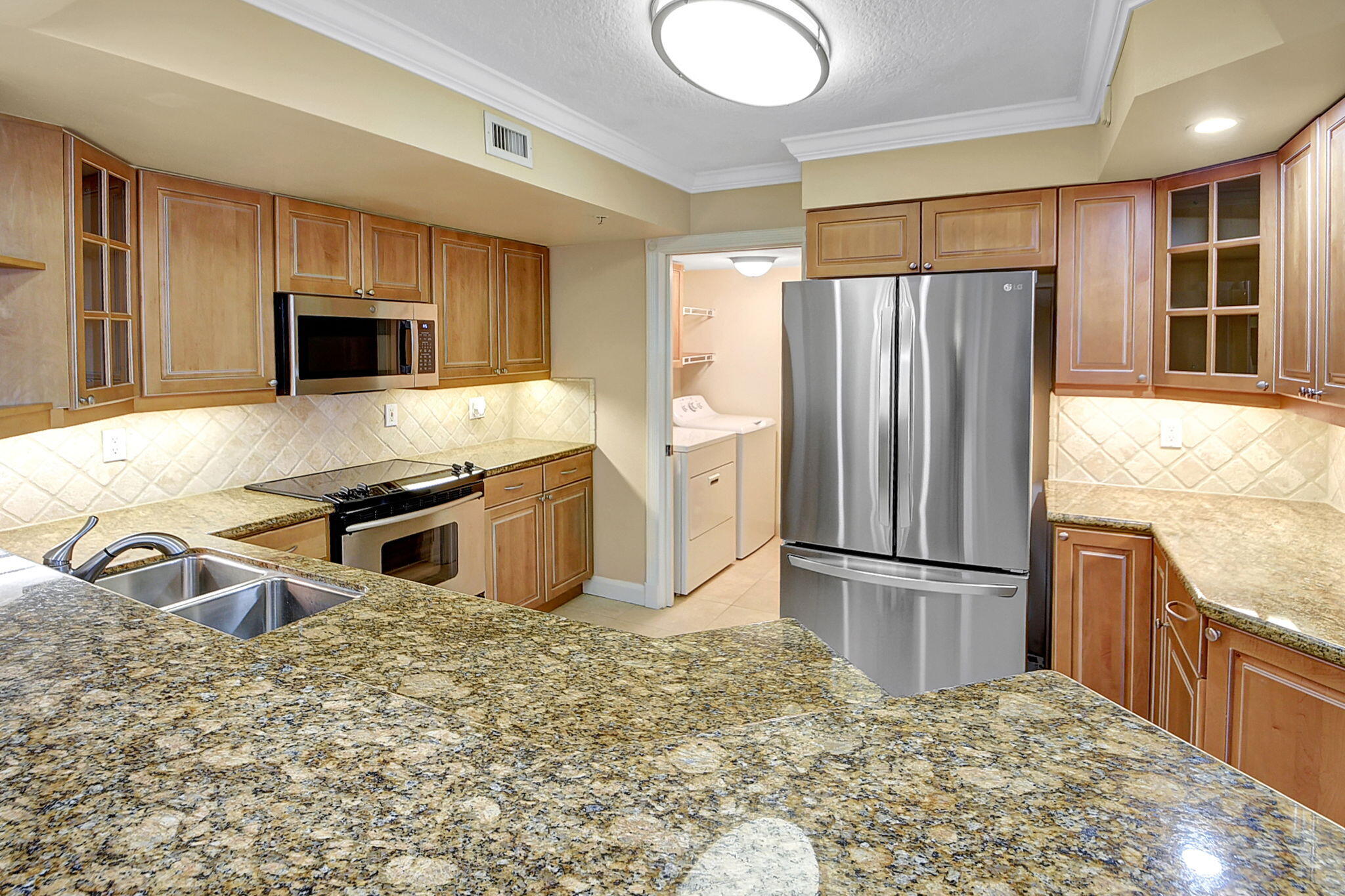 1200 Scotia Drive 408