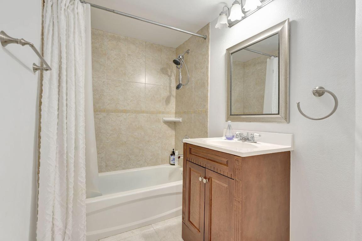 10551 W Broward Boulevard 404