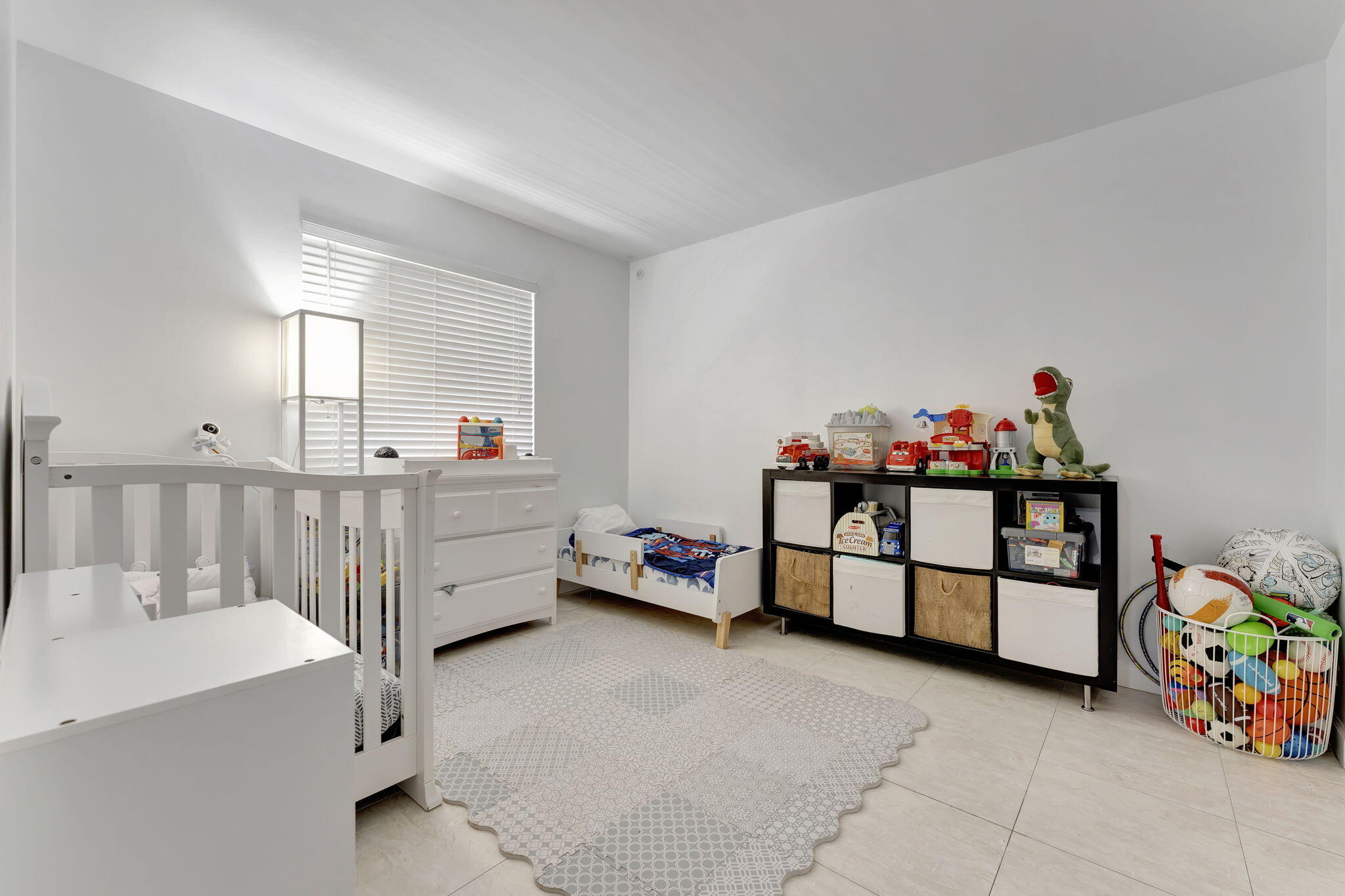 10551 W Broward Boulevard 404