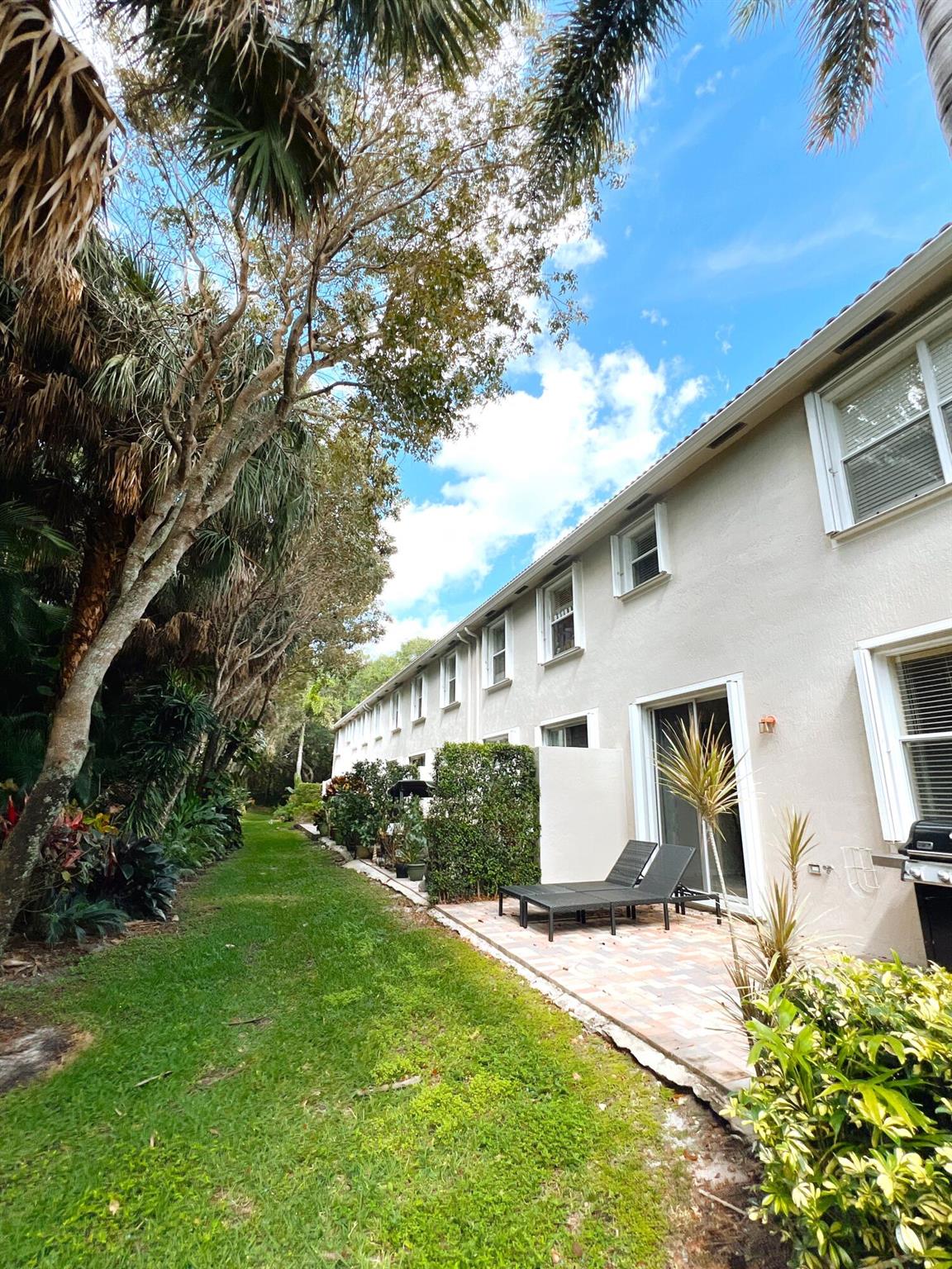 16121 Poppyseed Circle 1701