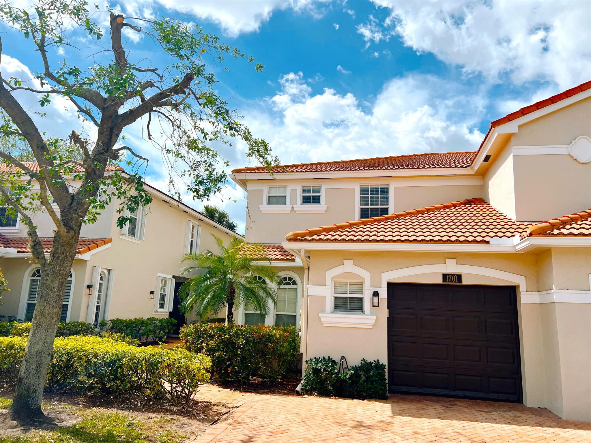 16121 Poppyseed Circle 1701