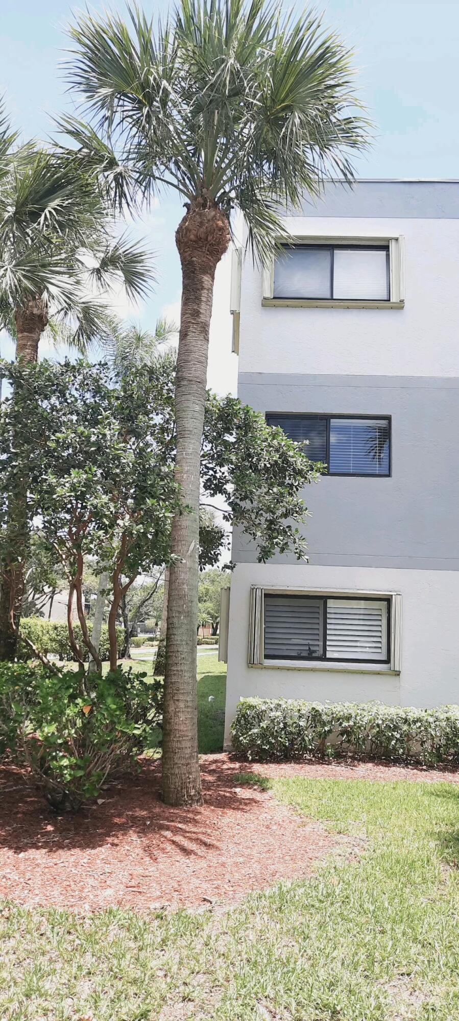 15355 Lakes Of Delray Boulevard 201