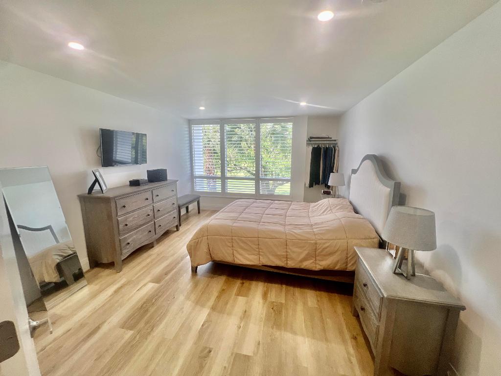 7835 Lakeside Boulevard 936