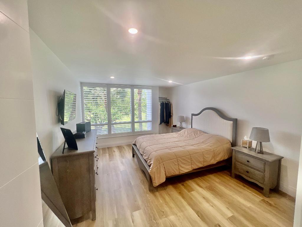 7835 Lakeside Boulevard 936