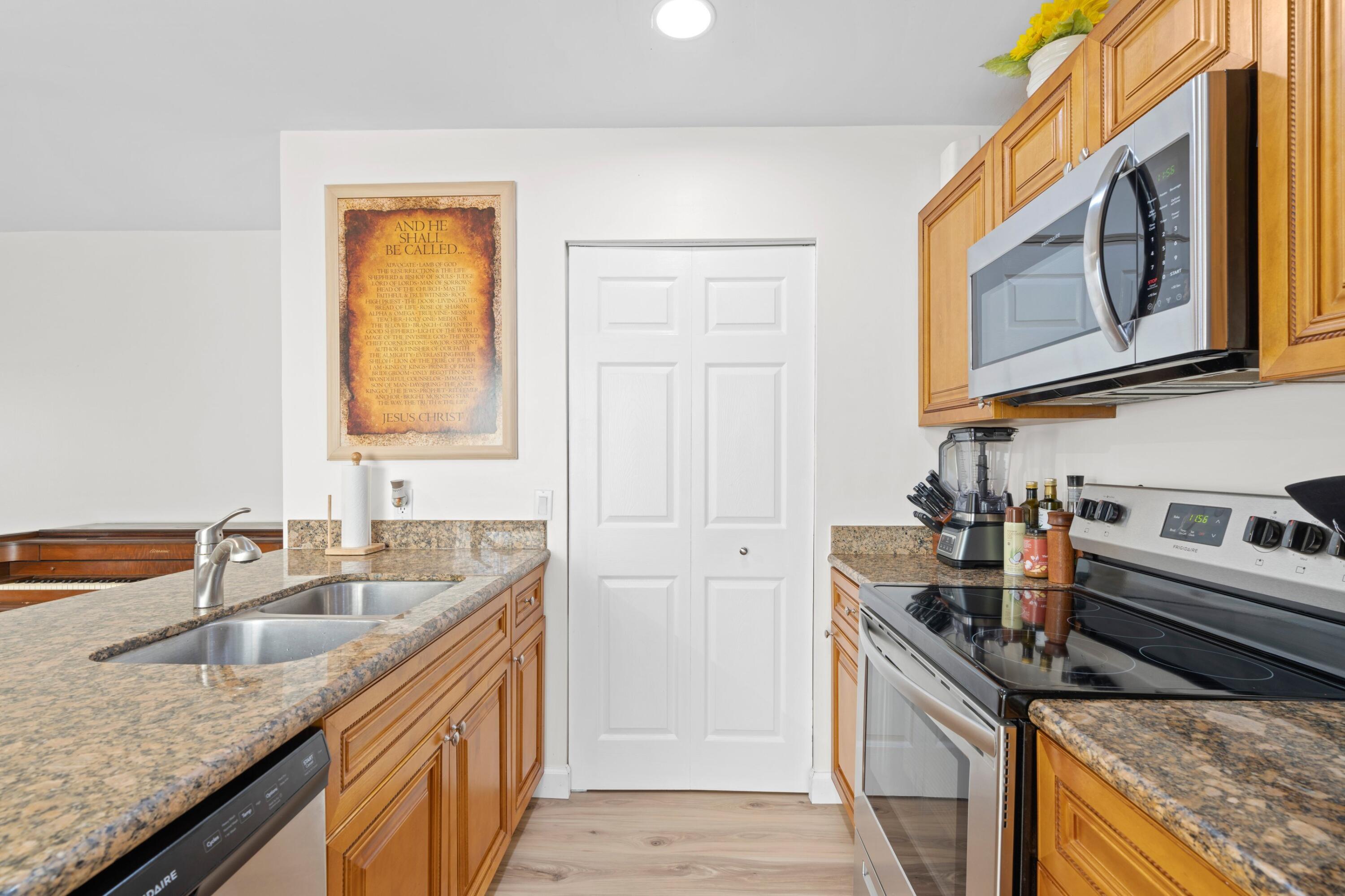 22350 Pineapple Walk Drive