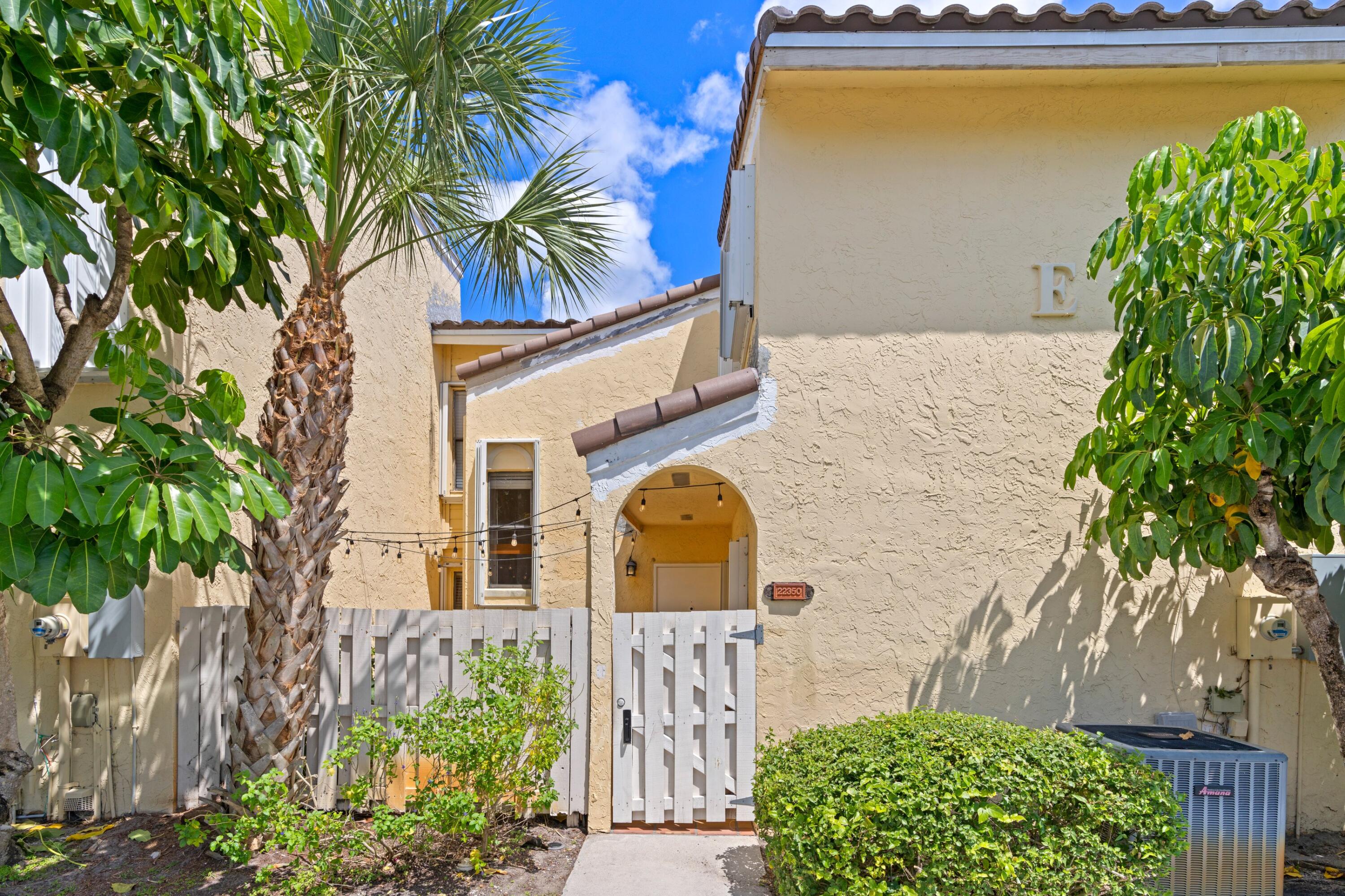 22350 Pineapple Walk Drive