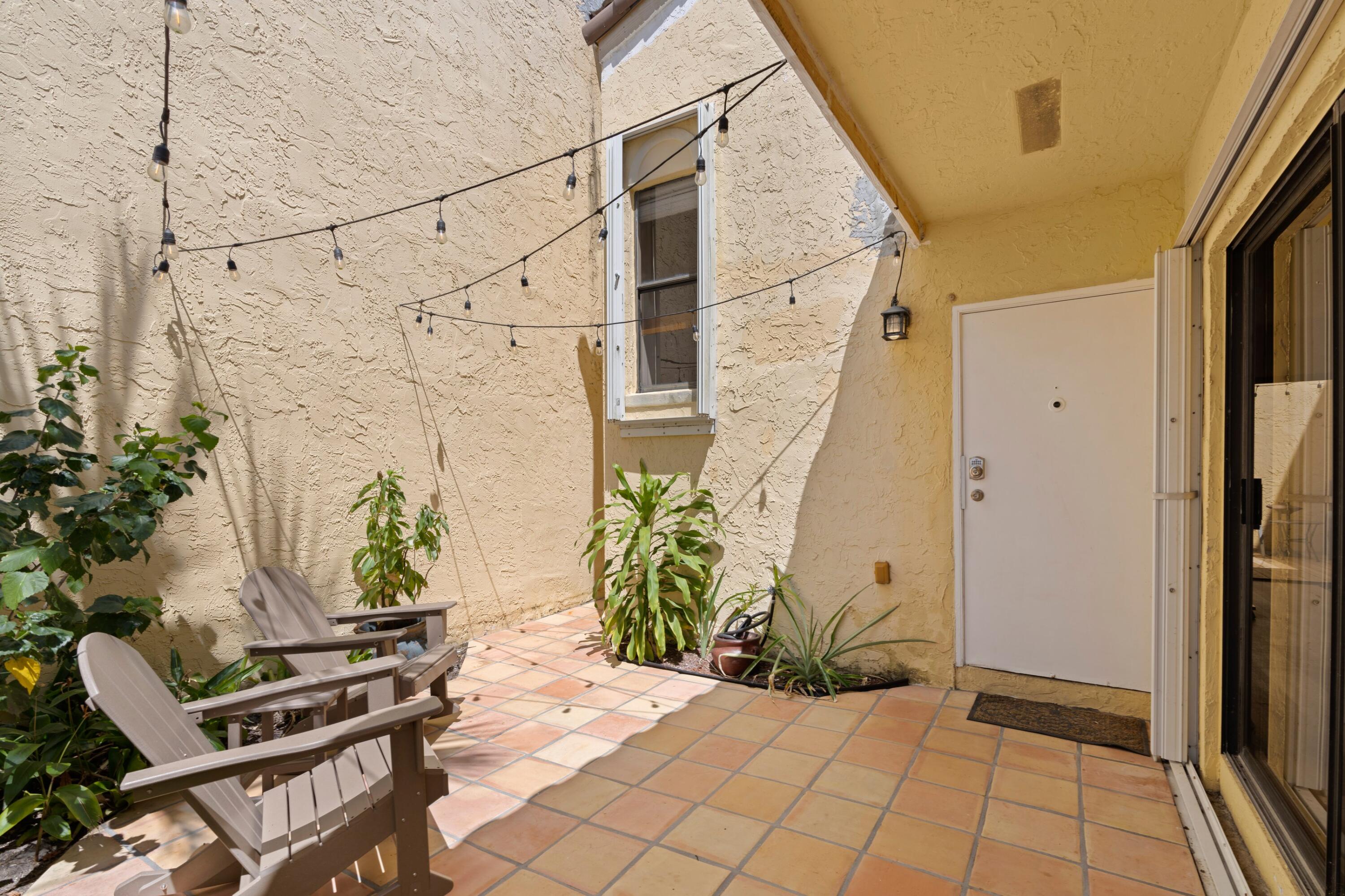 22350 Pineapple Walk Drive