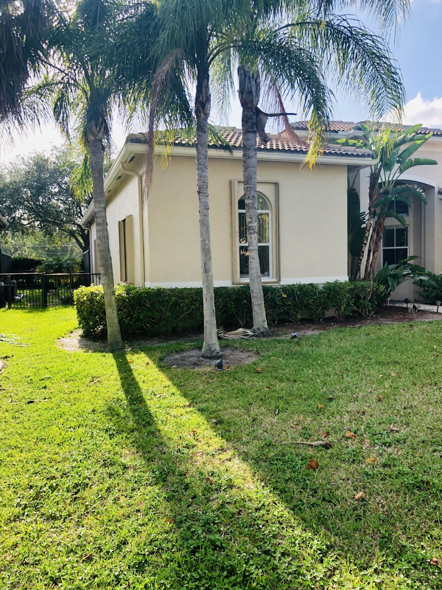 10440 Cypress Lakes Preserve Drive