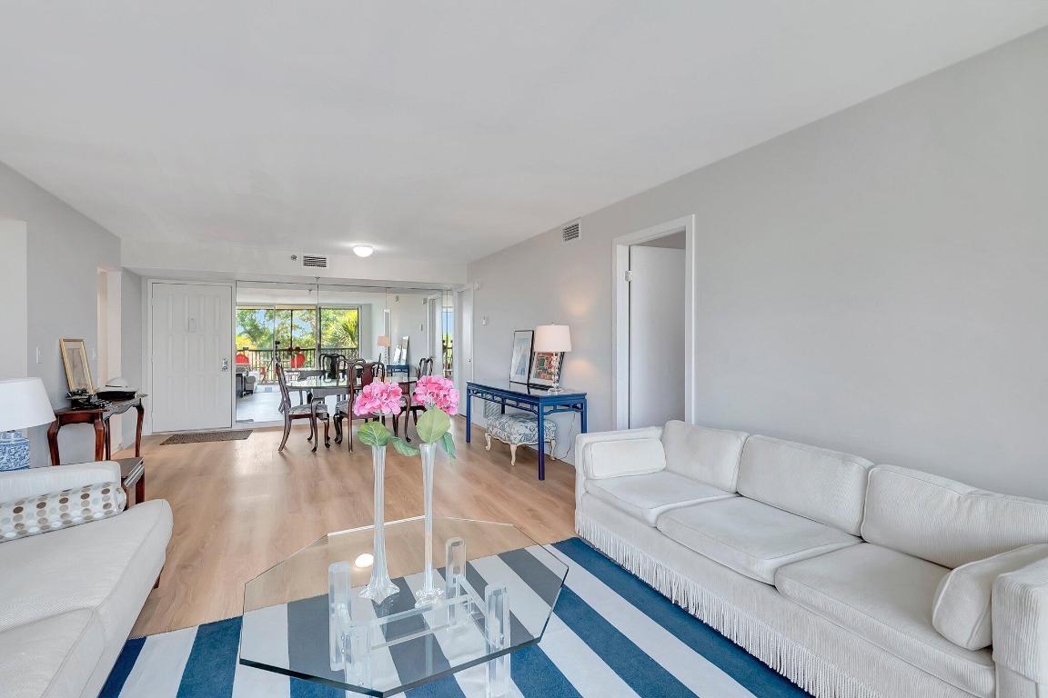 5260 NW 2nd Avenue 304