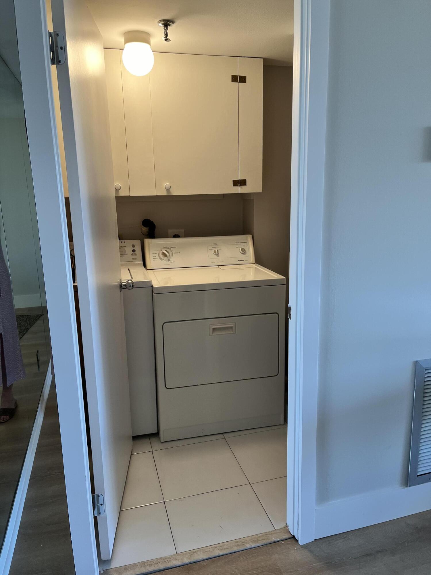 5260 NW 2nd Avenue 304