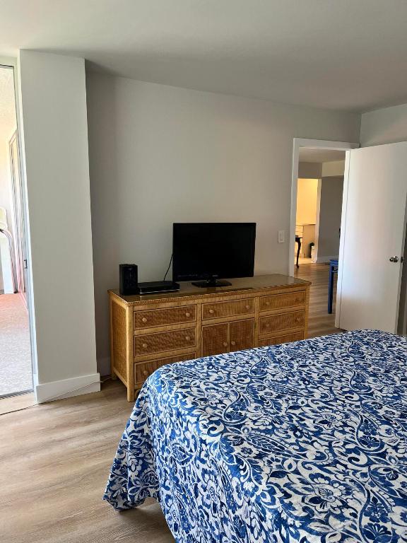 5260 NW 2nd Avenue 304