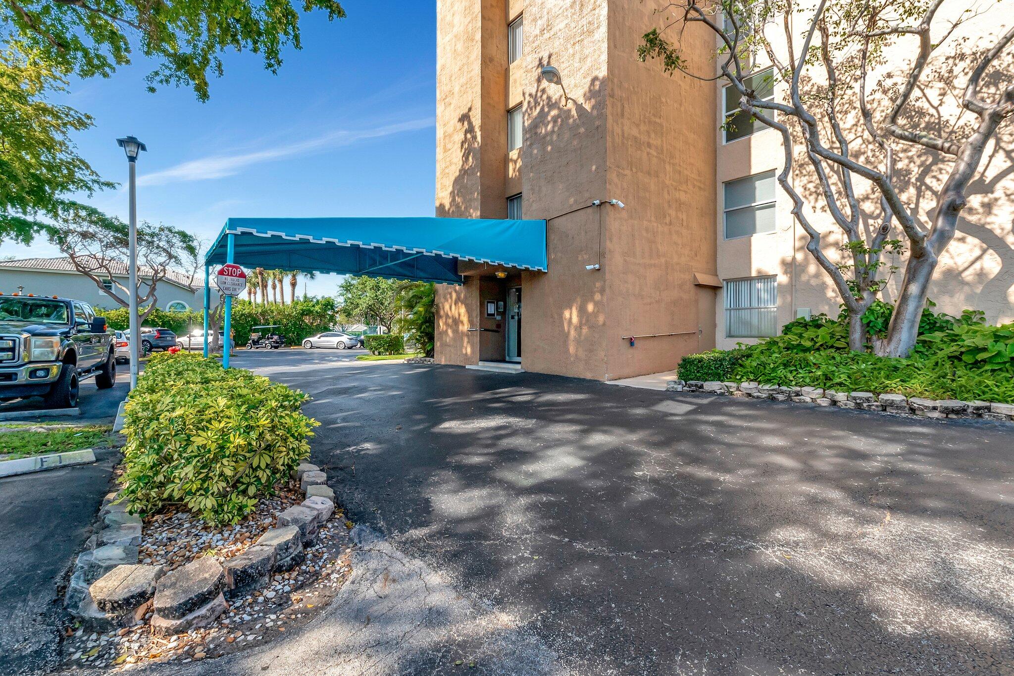 5260 NW 2nd Avenue 304