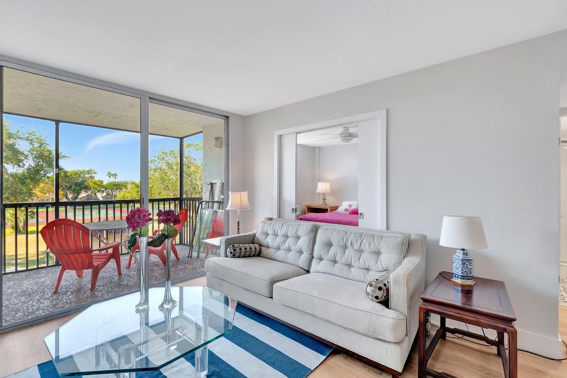 5260 NW 2nd Avenue 304