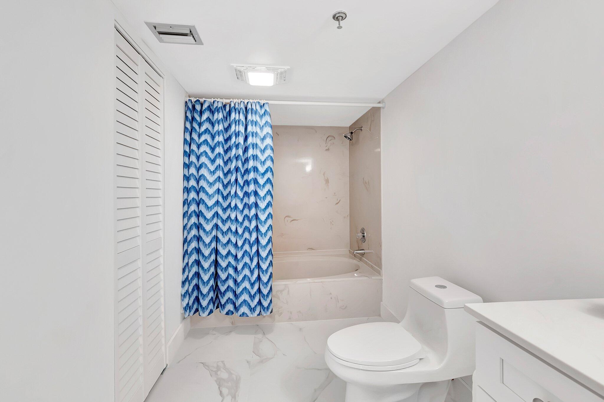 5260 NW 2nd Avenue 304