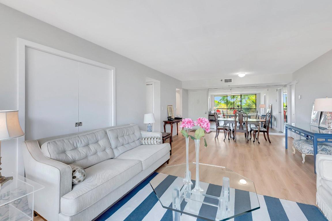 5260 NW 2nd Avenue 304